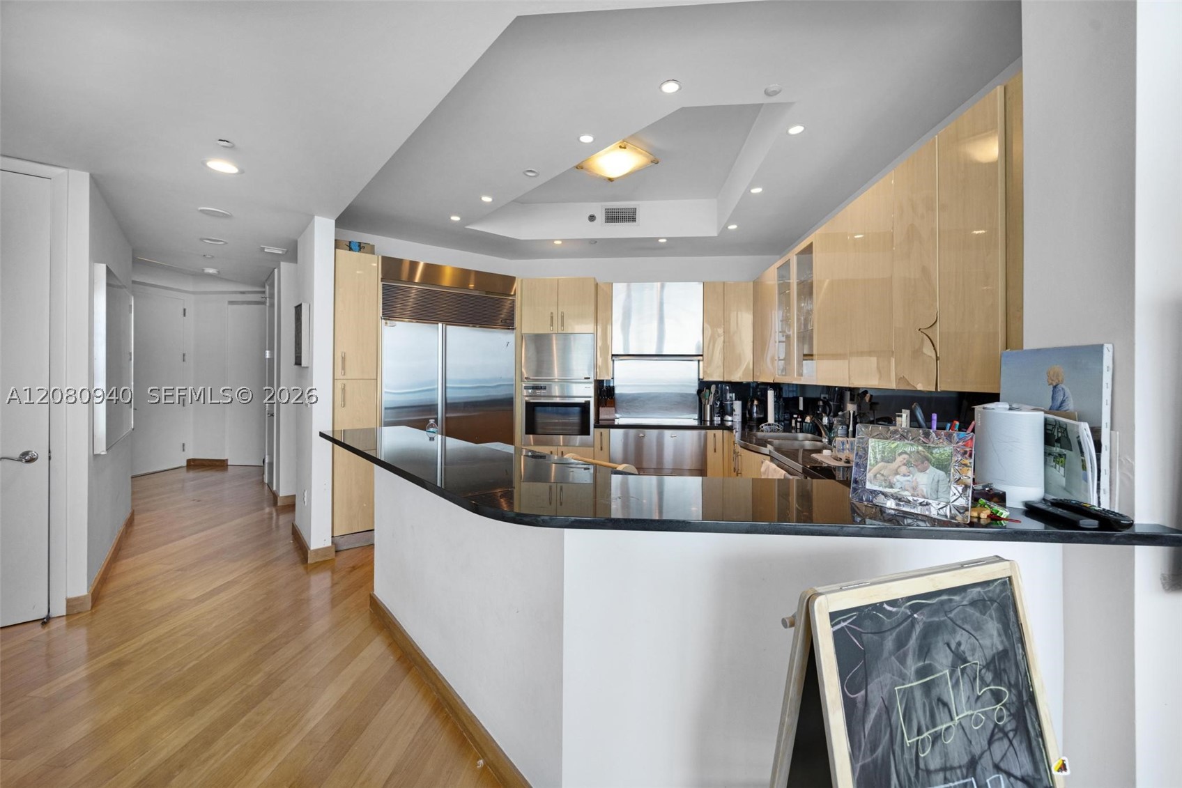 100 S Pointe Dr #1709 Miami Beach, FL 33139