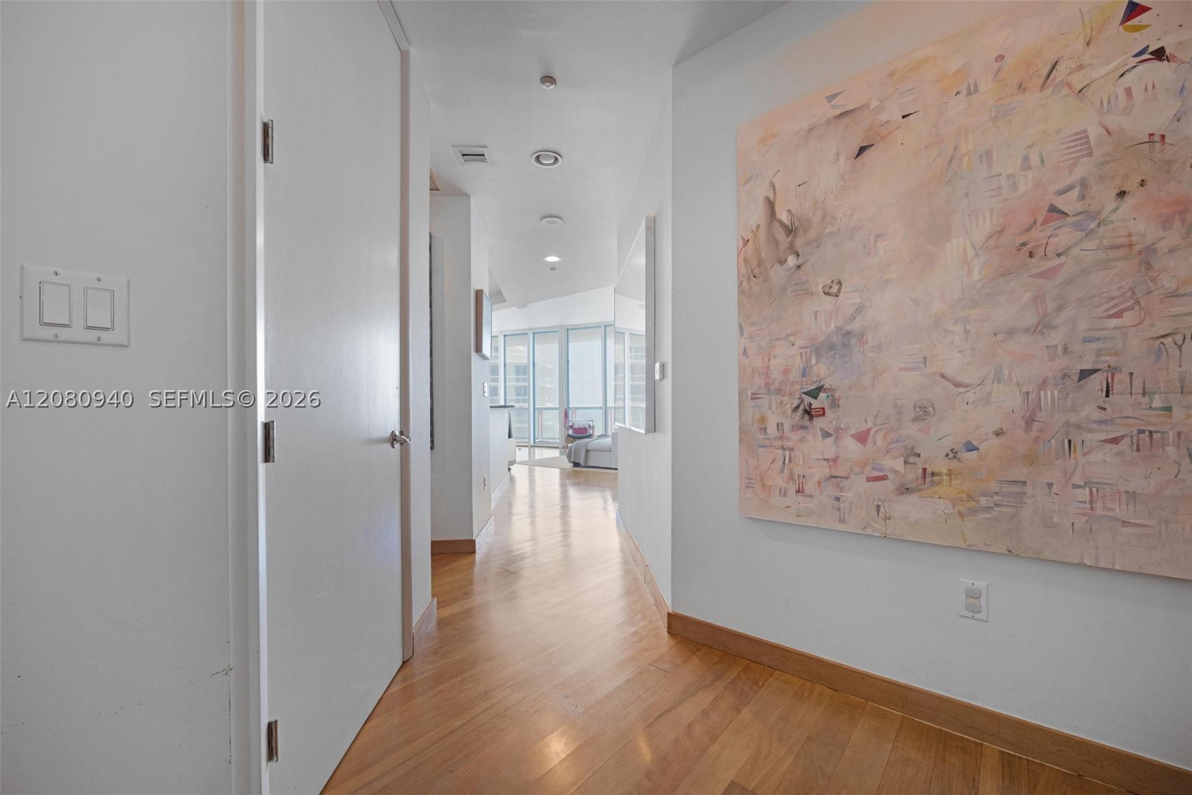 100 S Pointe Dr #1709 Miami Beach, FL 33139