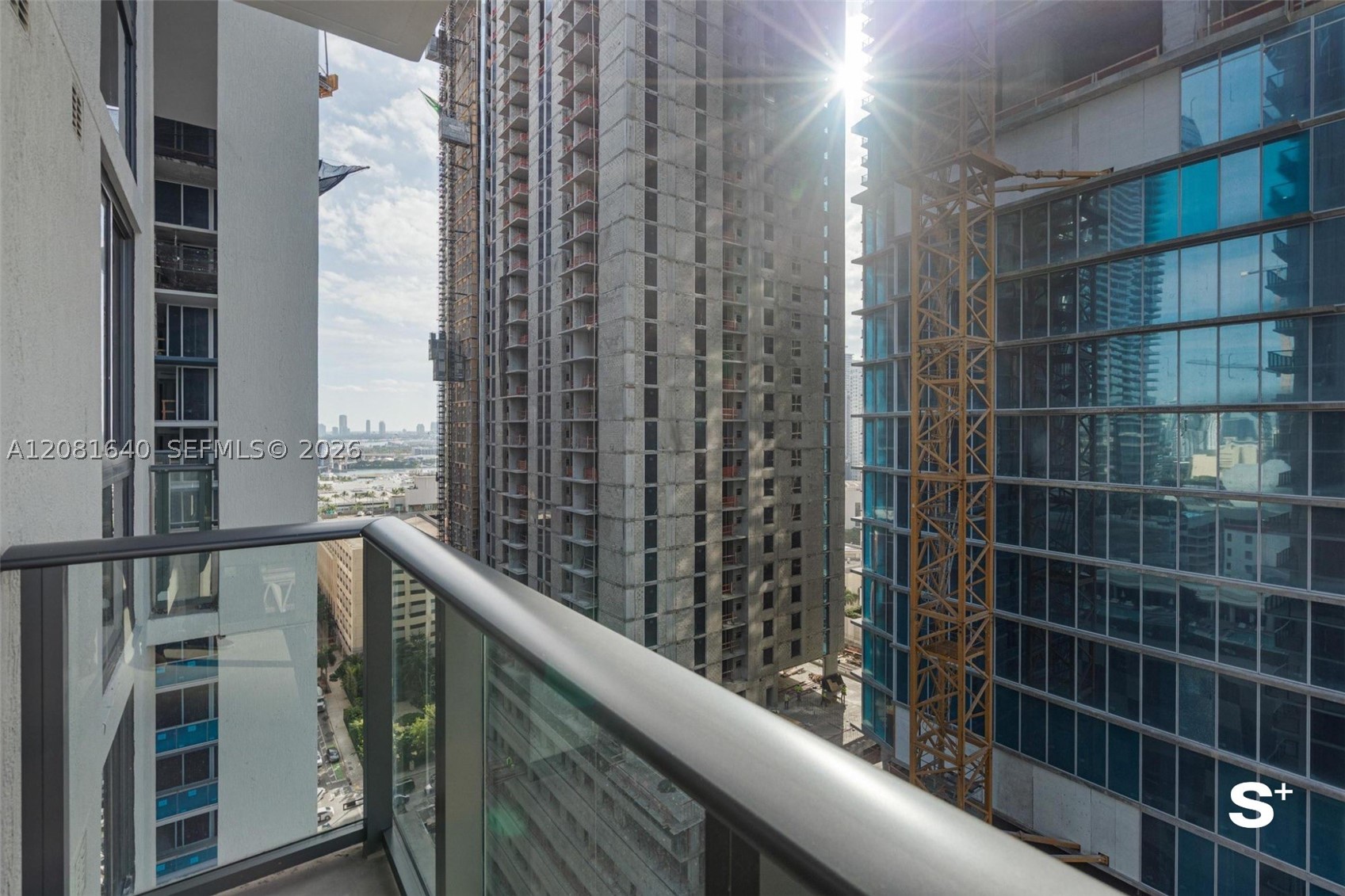 image The Crosby Miami Worldcenter14