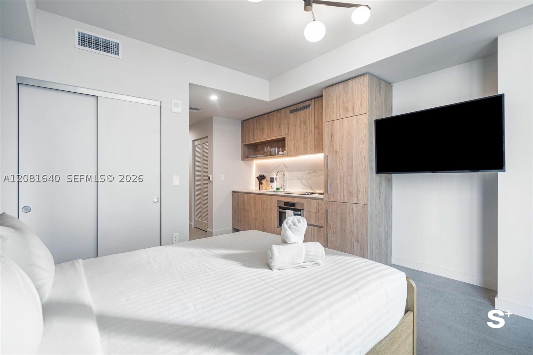 image The Crosby Miami Worldcenter6
