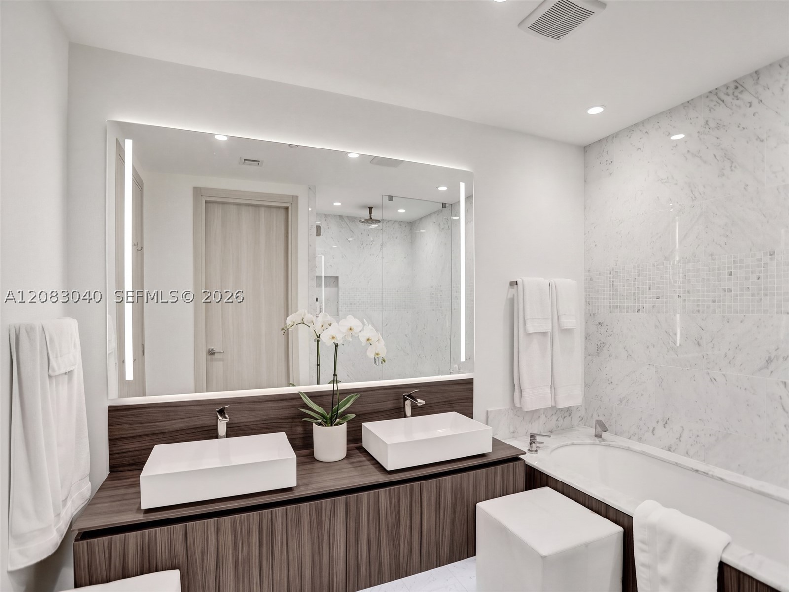 image Brickell Flatiron16