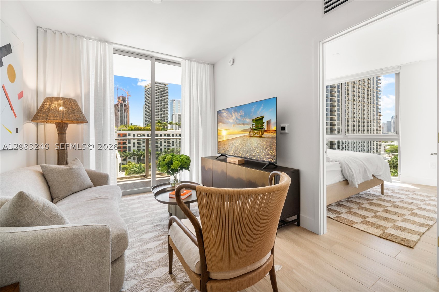 90 NE 32nd St #801