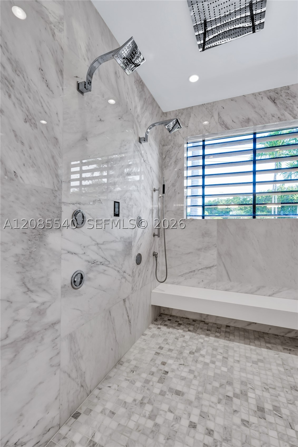 2802 Prairie Ave Miami Beach, FL 33140