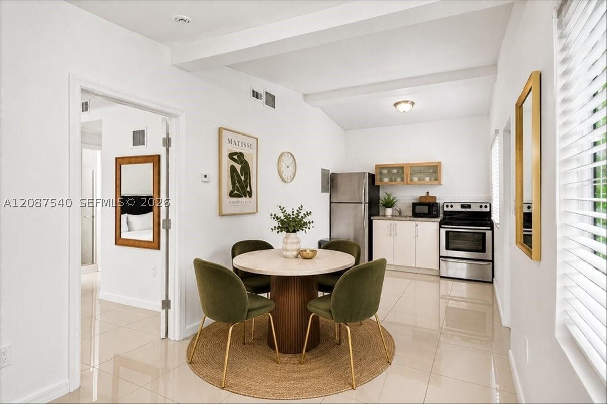 268 NW 34th St Miami, FL 33127