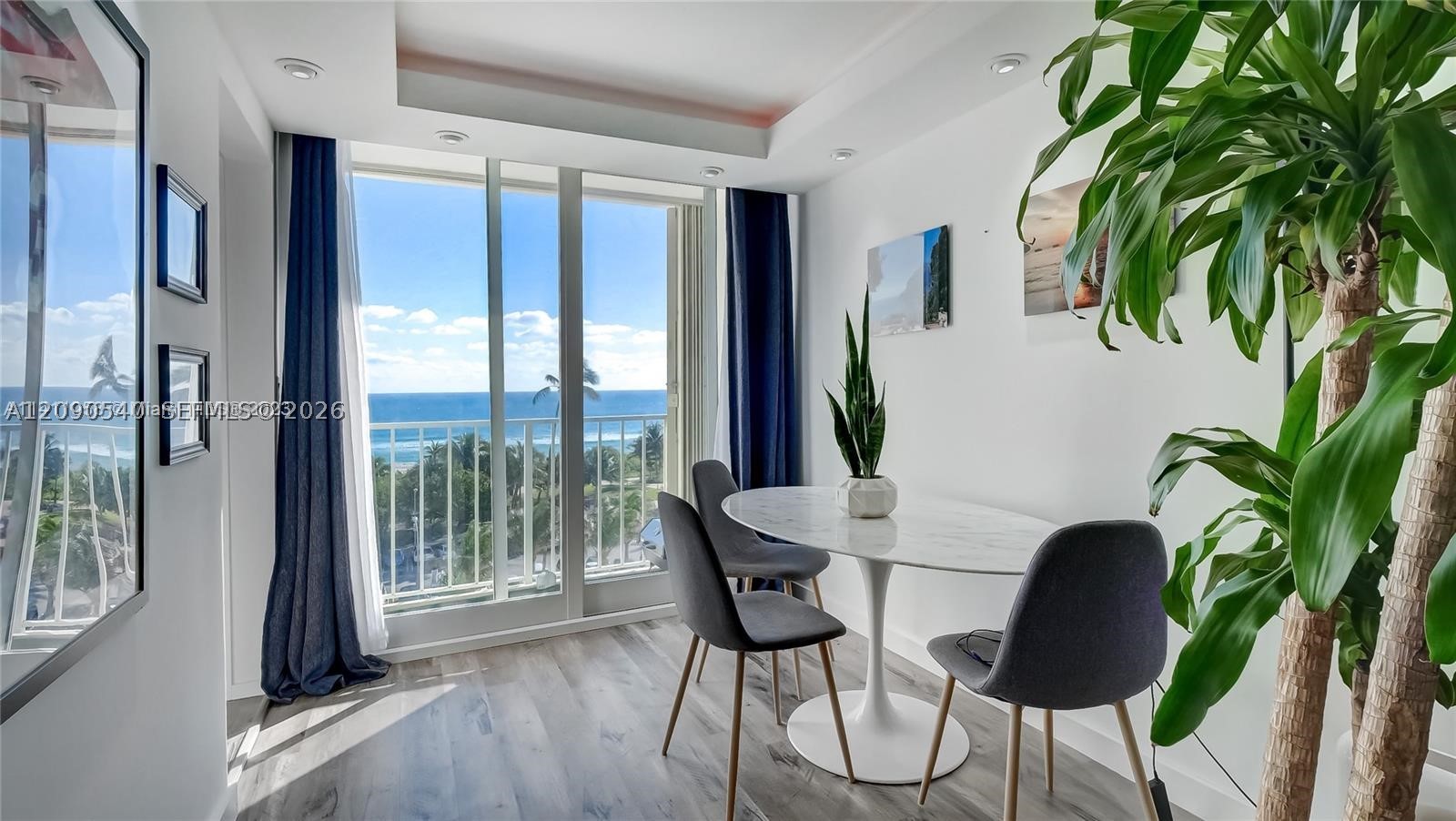 6450 Collins Ave #609
