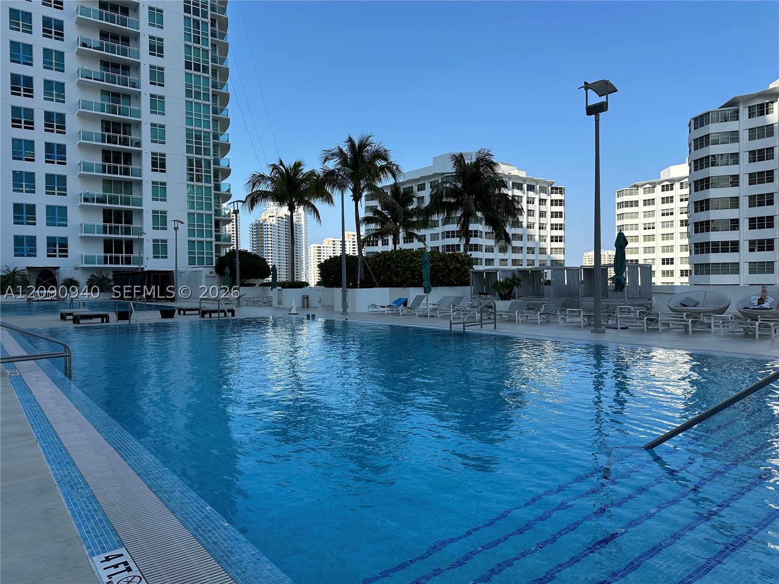 951 Brickell Ave #1009