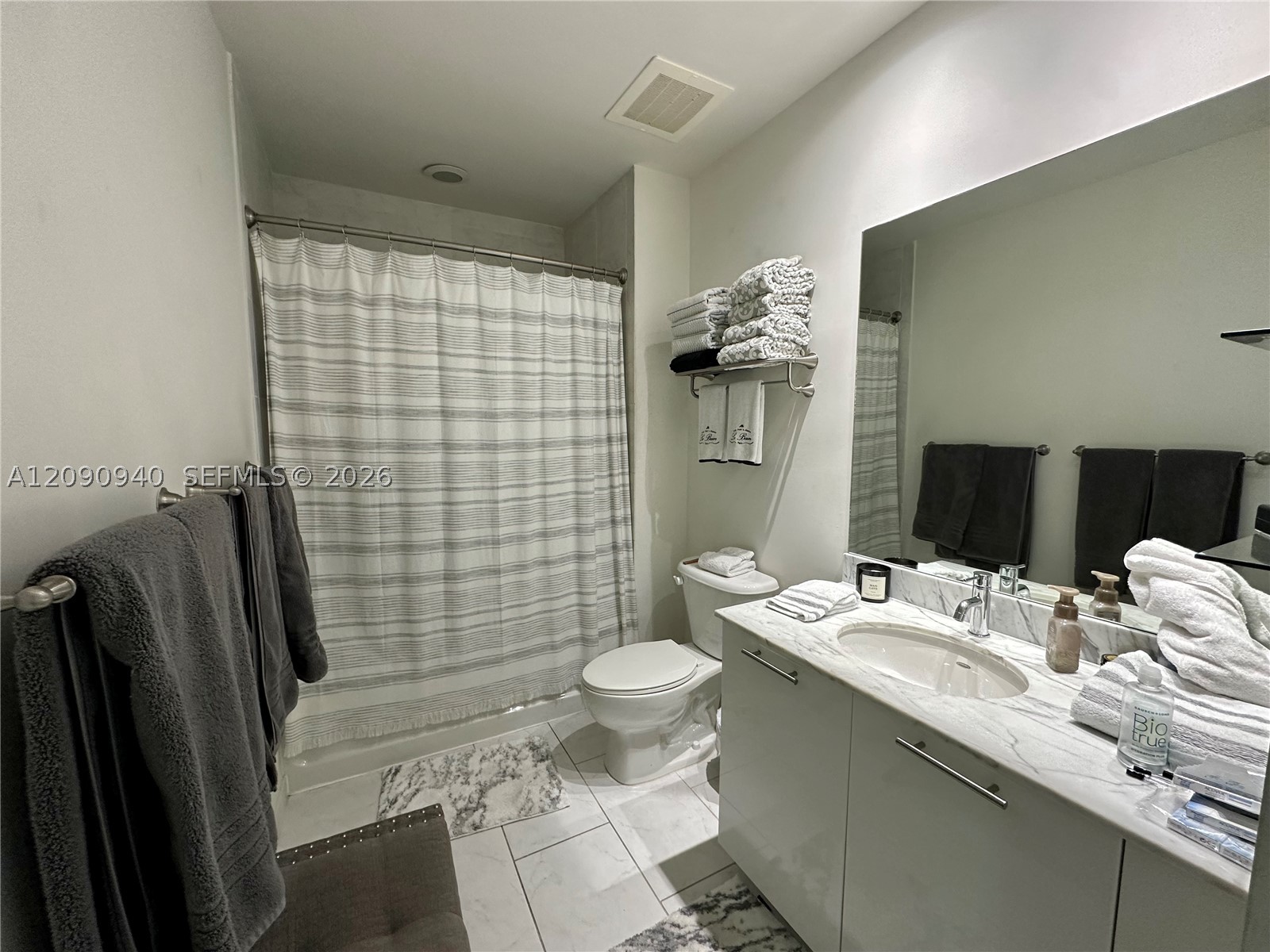 image The Plaza on Brickell West10