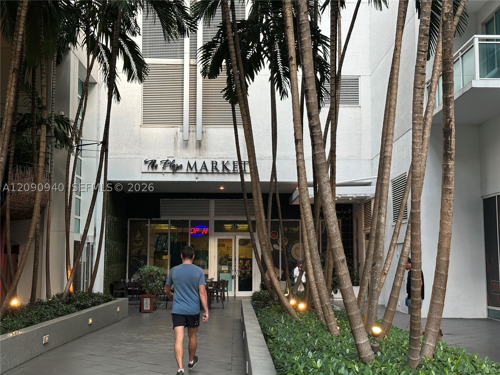 image The Plaza on Brickell West26