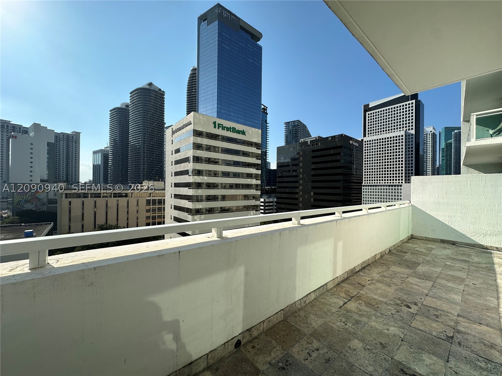 image The Plaza on Brickell West5