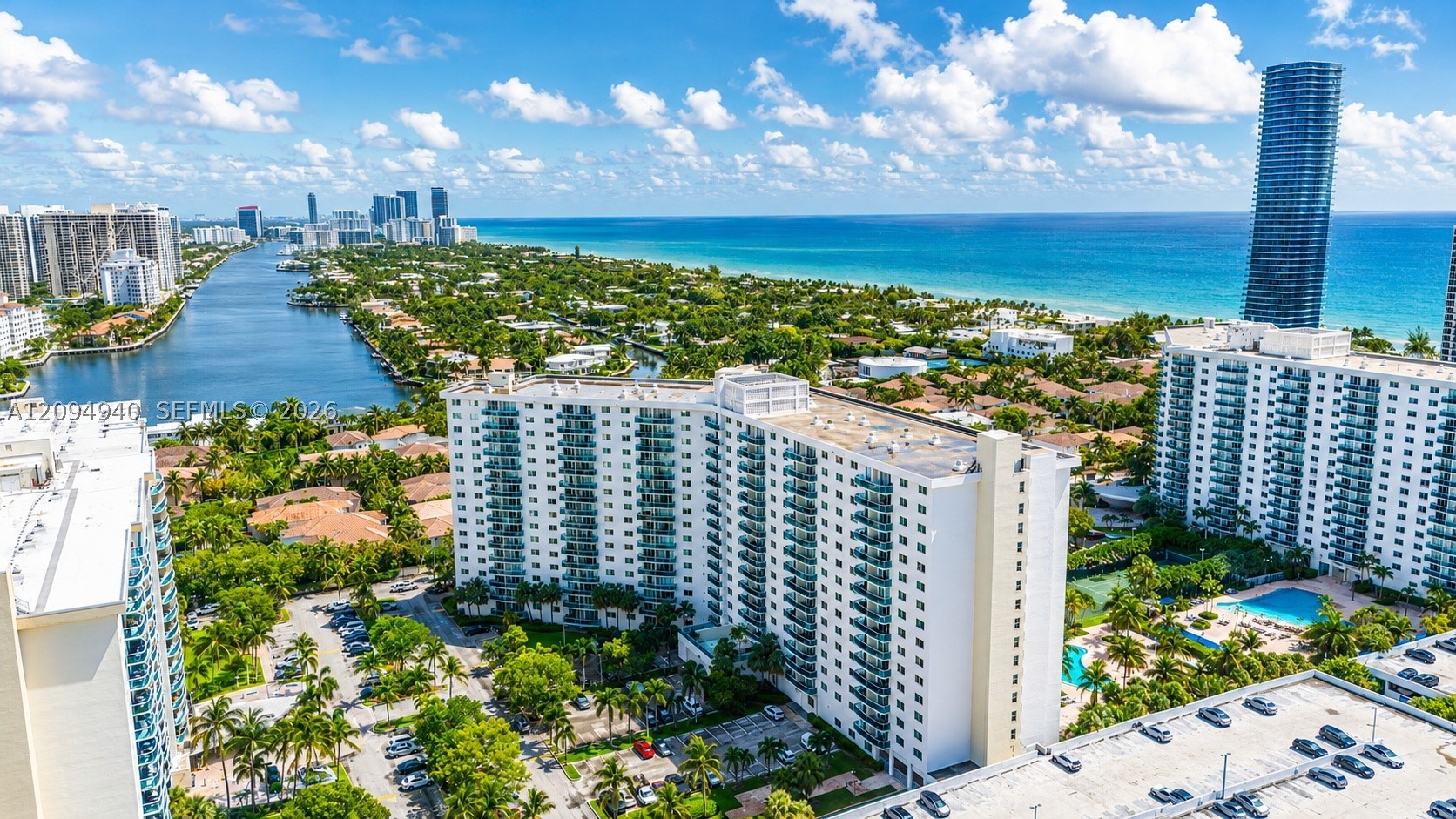 19380 Collins Ave #1103