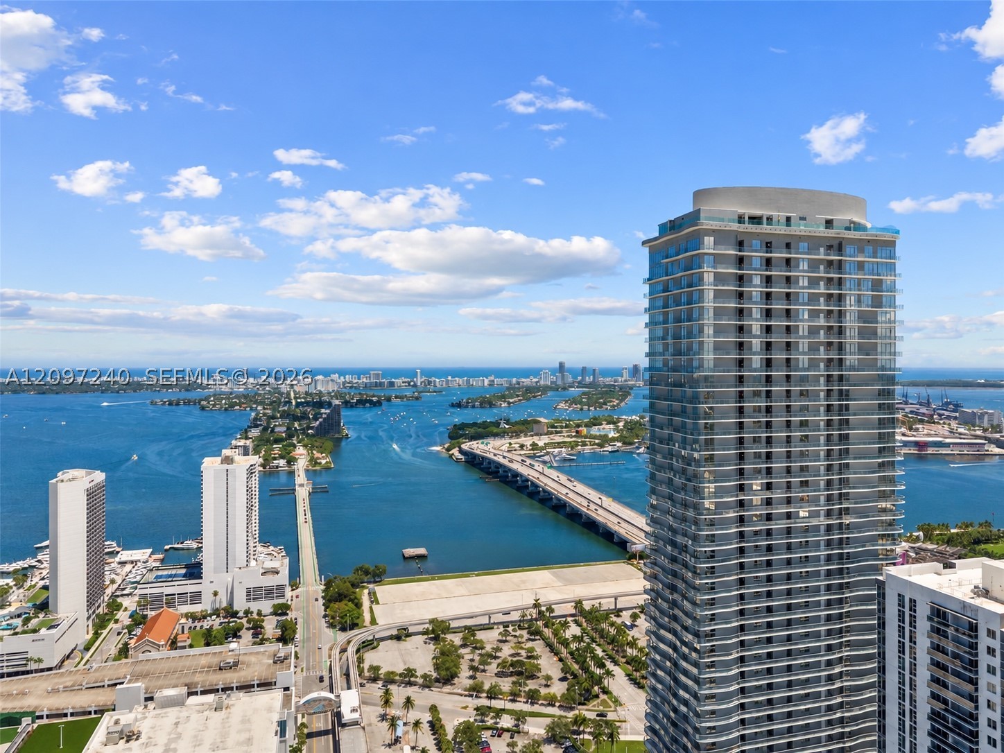 1400 Biscayne Blvd #3007 Miami, FL 33132