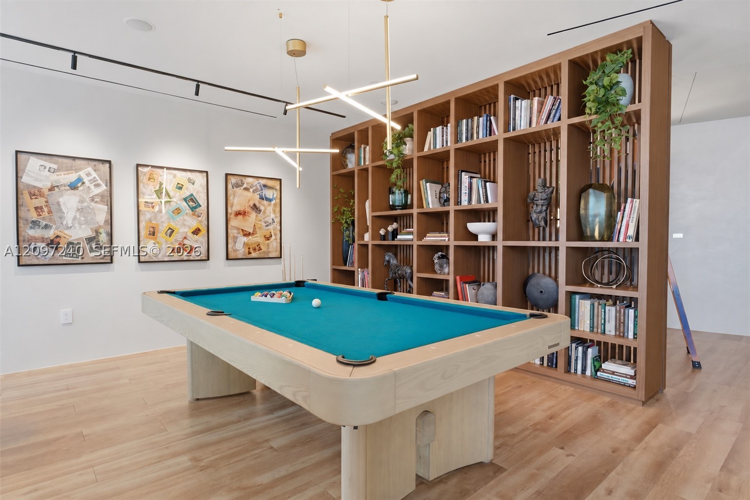 1400 Biscayne Blvd #3007 Miami, FL 33132