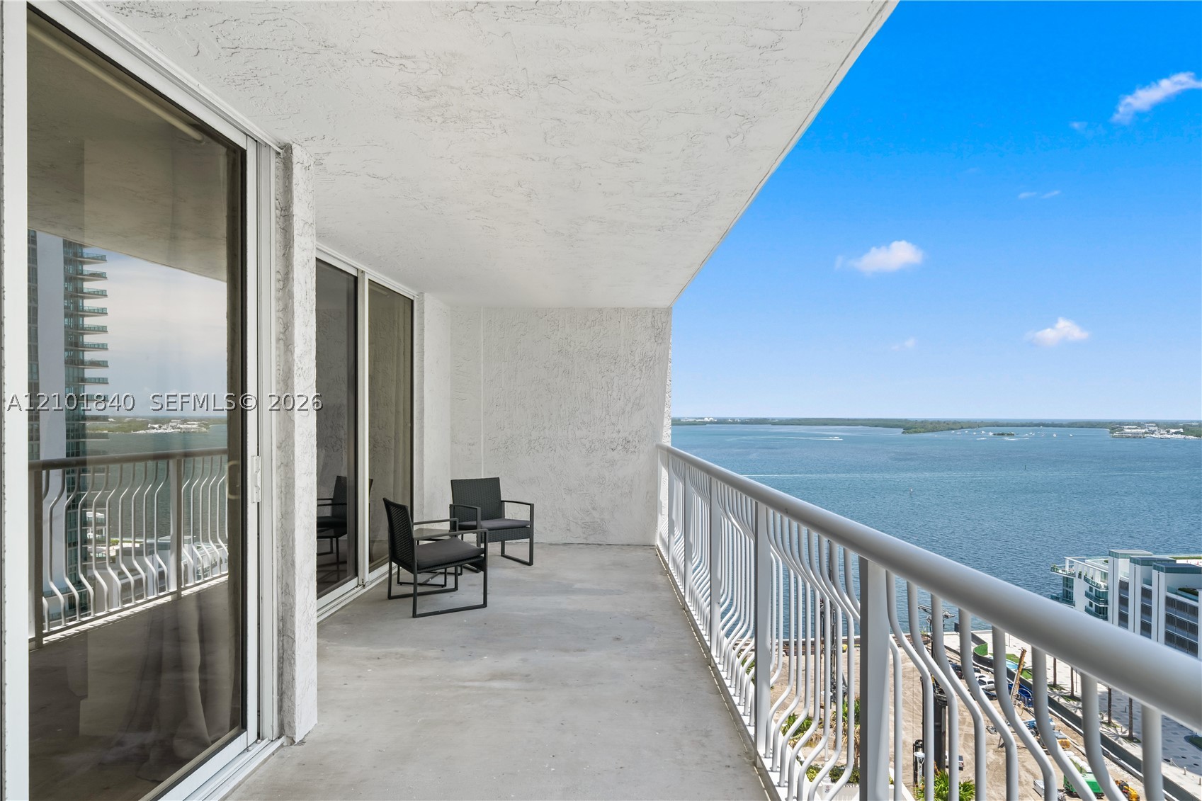 image The Club at Brickell Bay29