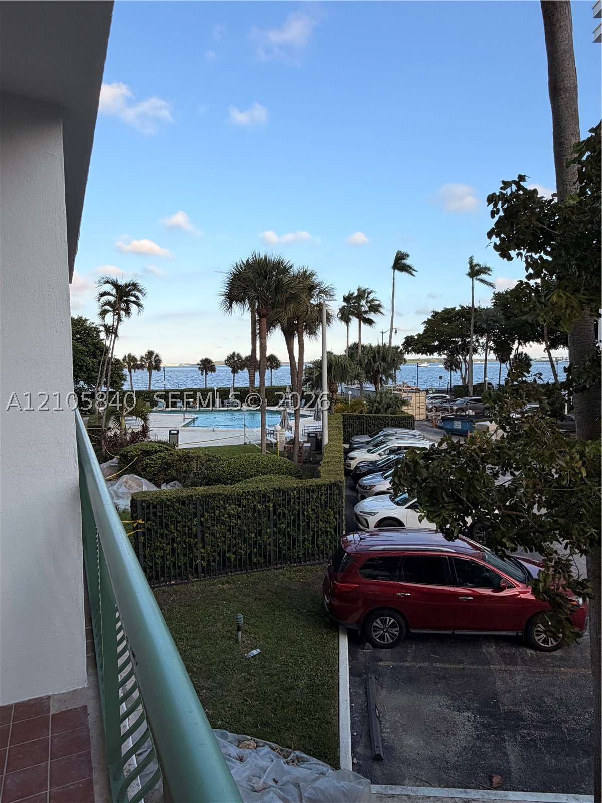 1408 Brickell Bay Dr #204