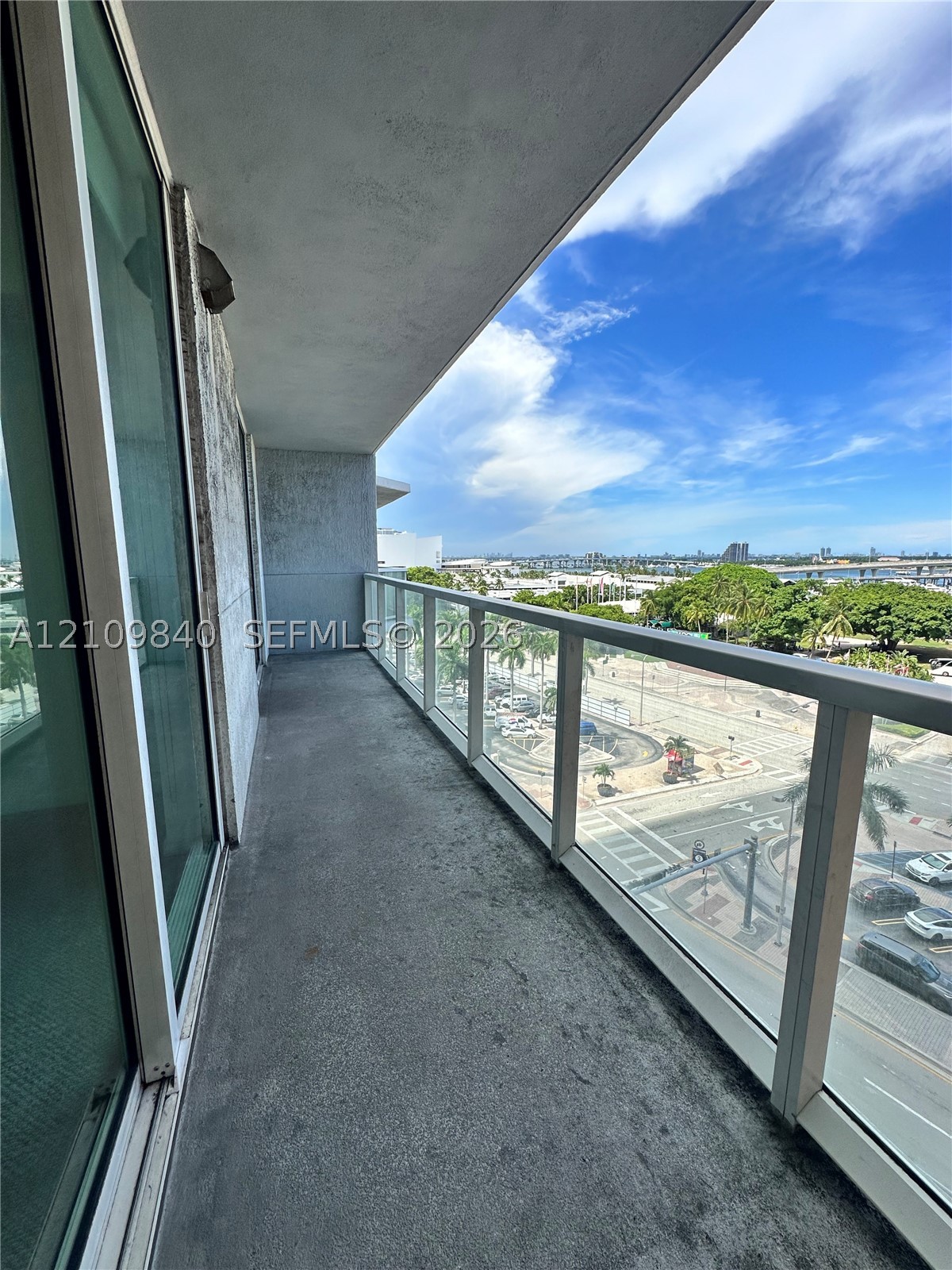 244 Biscayne Blvd #703