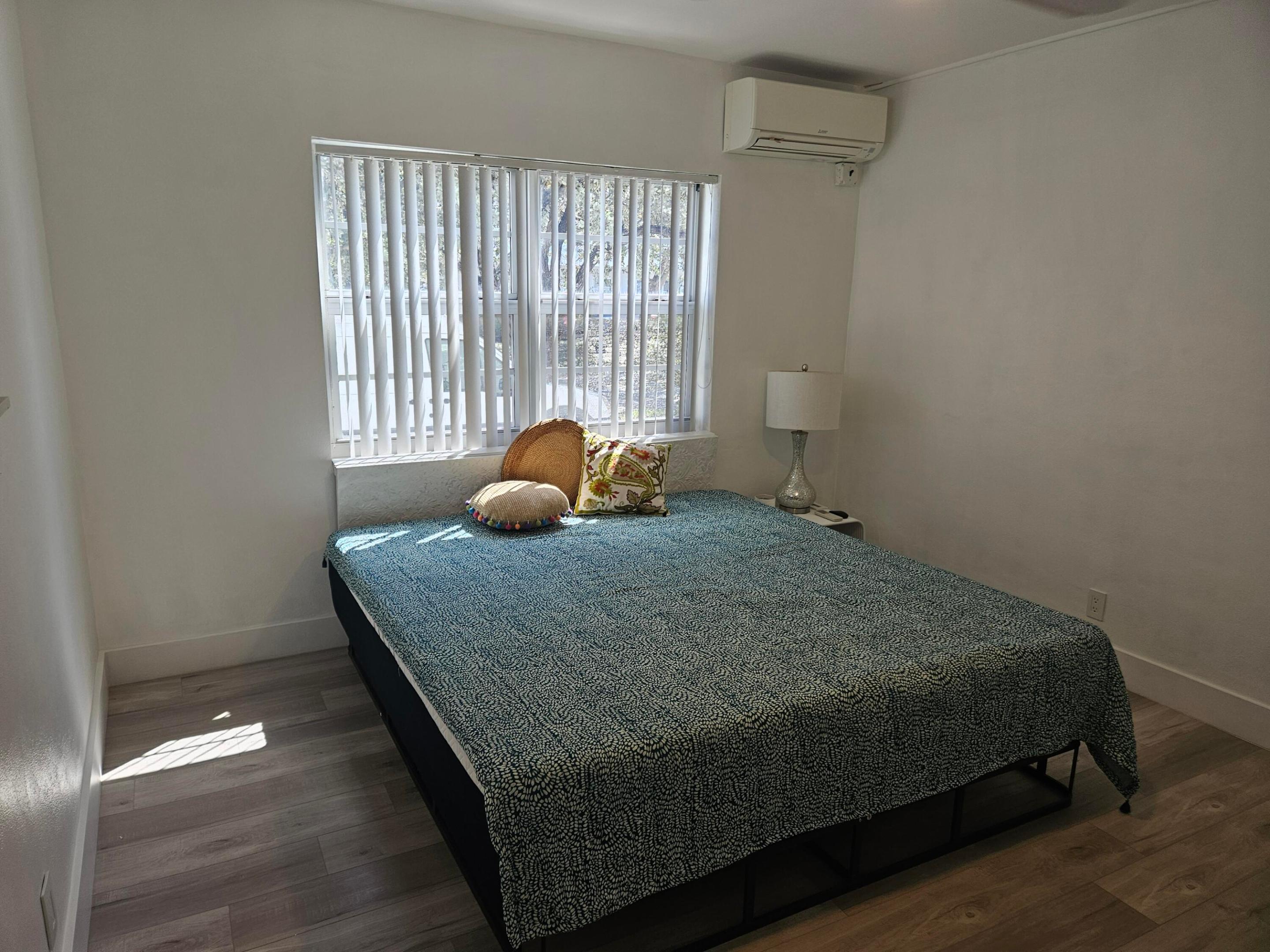 1790 E Las Olas #11 Fort Lauderdale, FL 33301