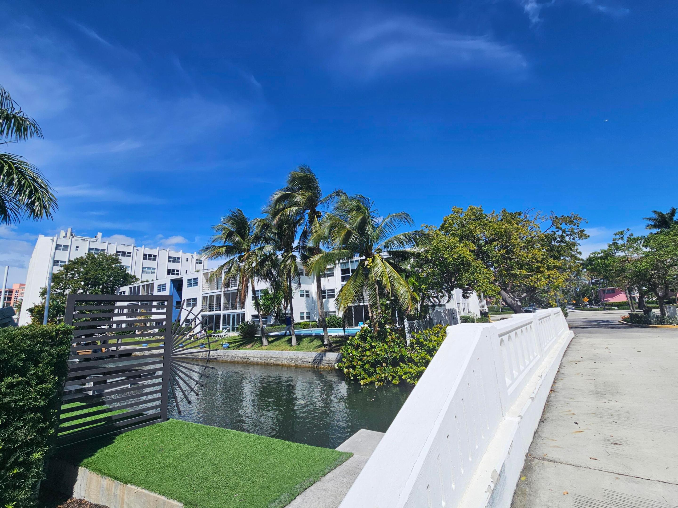 1790 E Las Olas #11 Fort Lauderdale, FL 33301