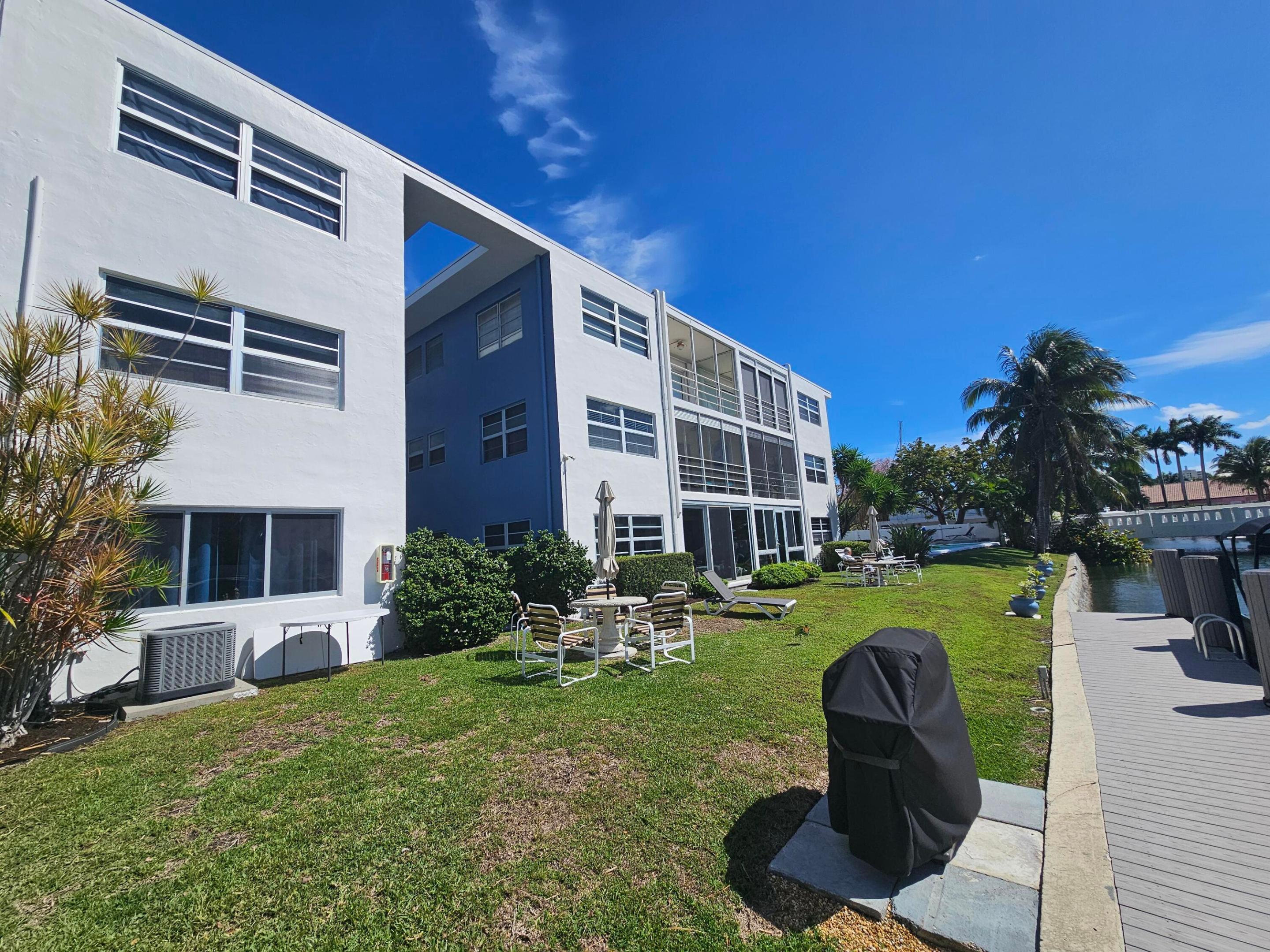 1790 E Las Olas #11 Fort Lauderdale, FL 33301