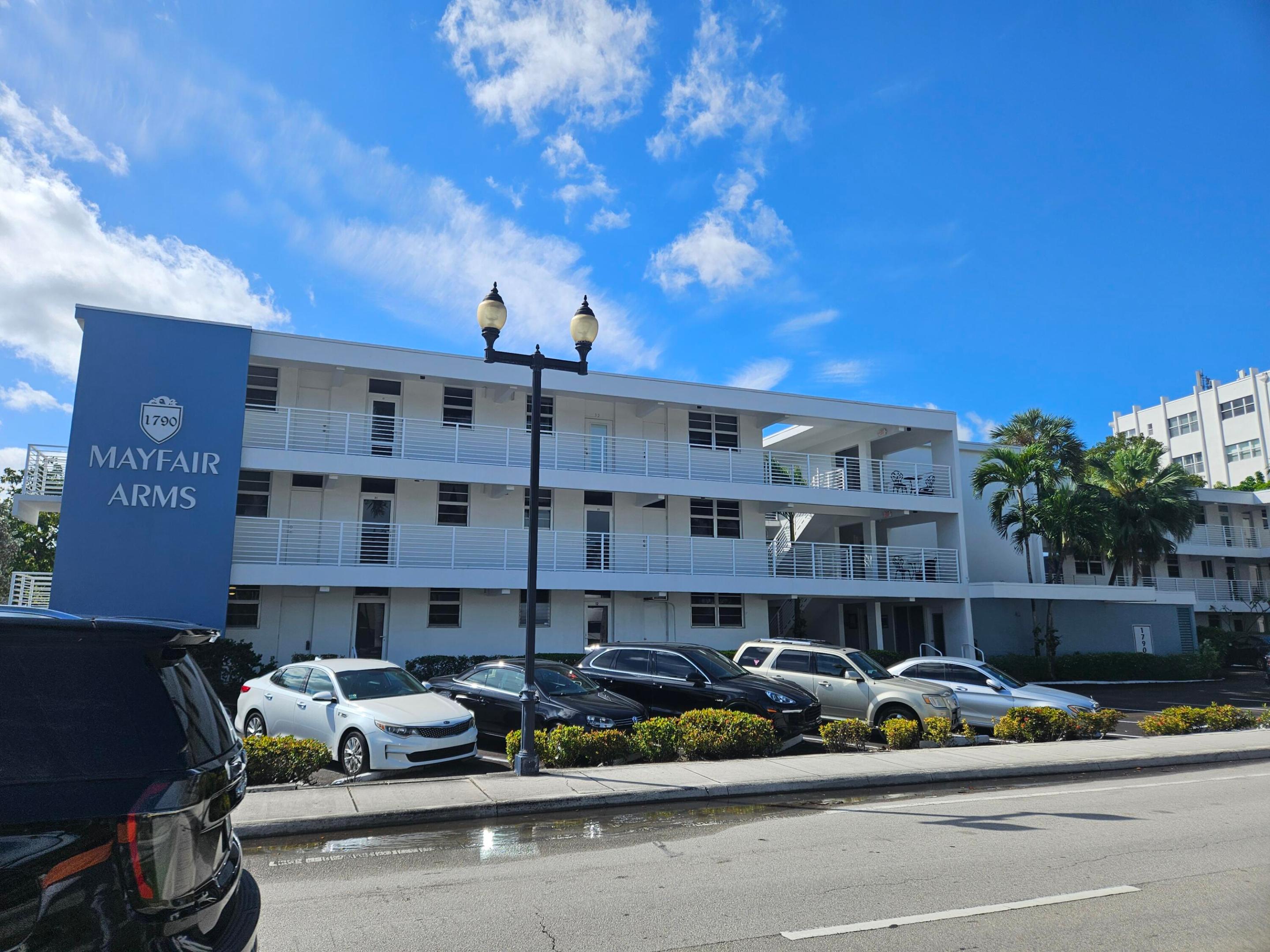 1790 E Las Olas #11 Fort Lauderdale, FL 33301