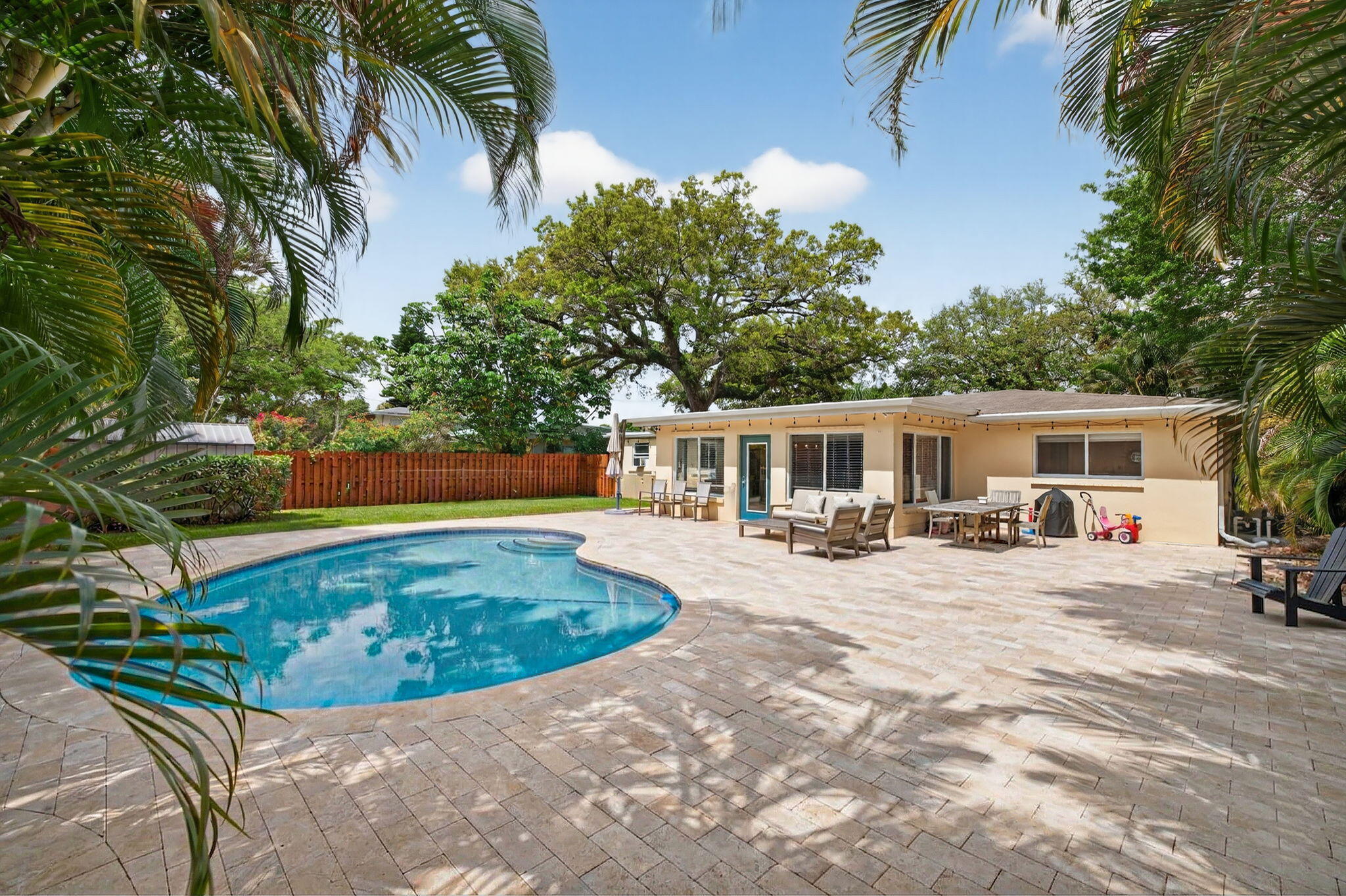 3030 SW 23rd Fort Lauderdale, FL 33312