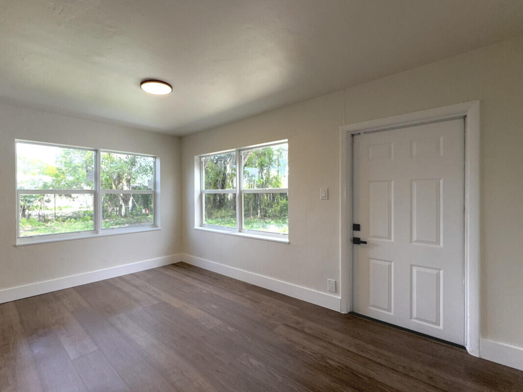 1525 NW 14th Fort Lauderdale, FL 33311