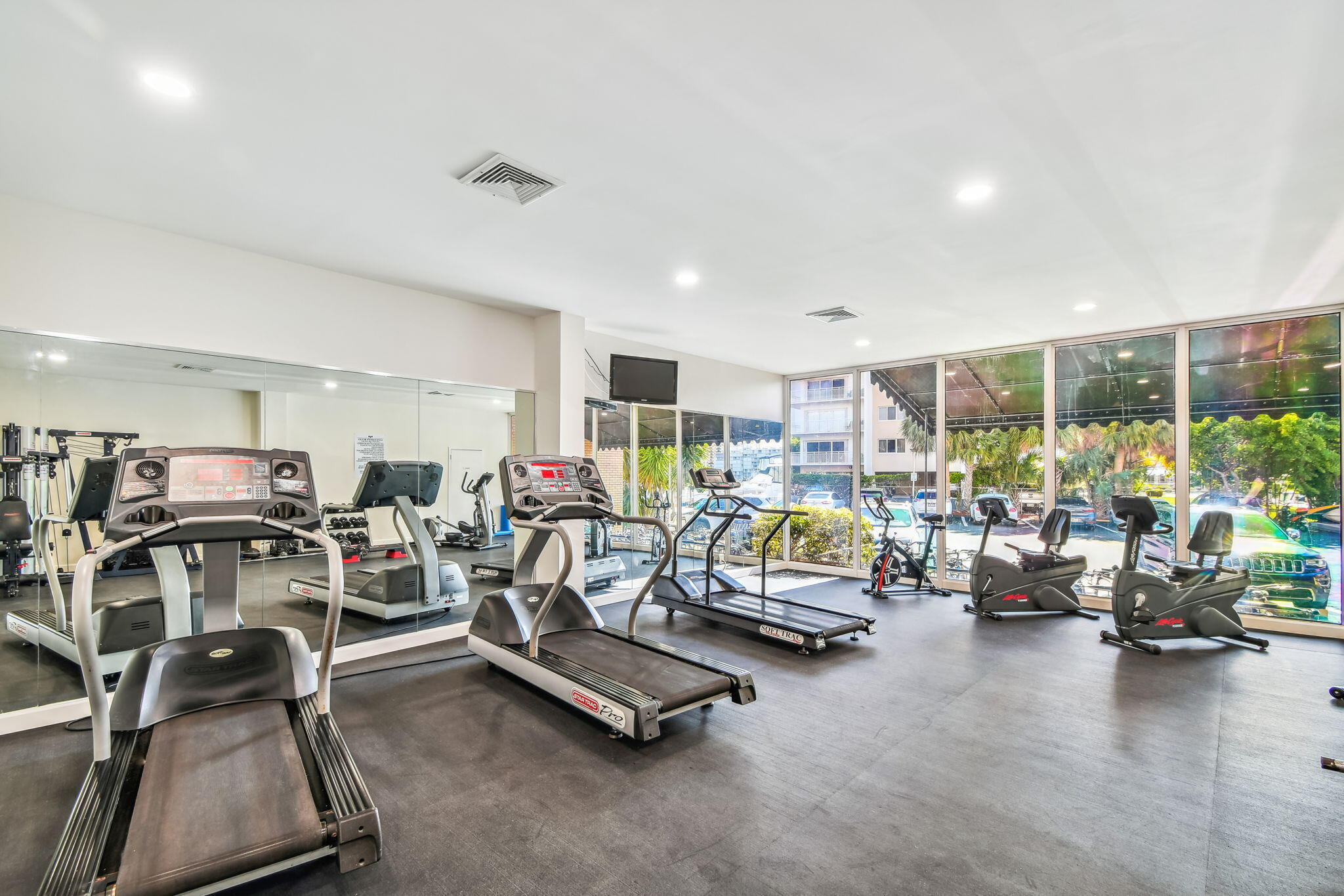 100 Golden Isles Hallandale Beach, FL 33009