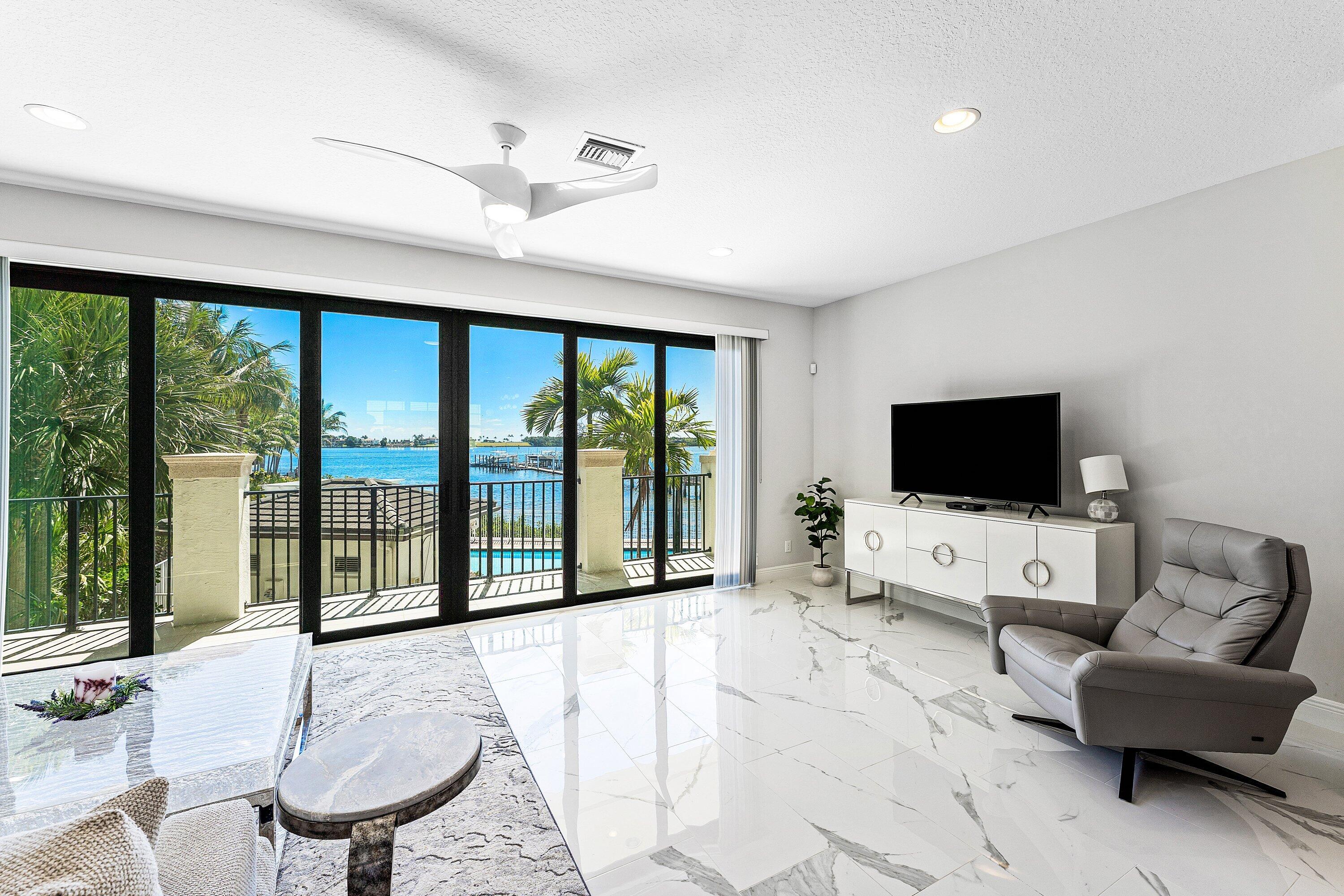 10 Windward