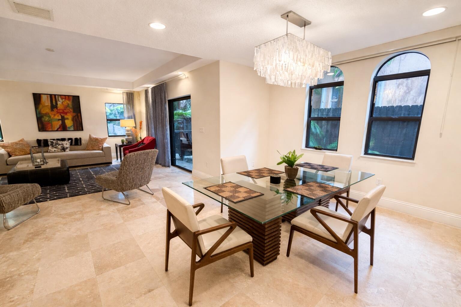 3082 Lime Coconut Grove, FL 33133