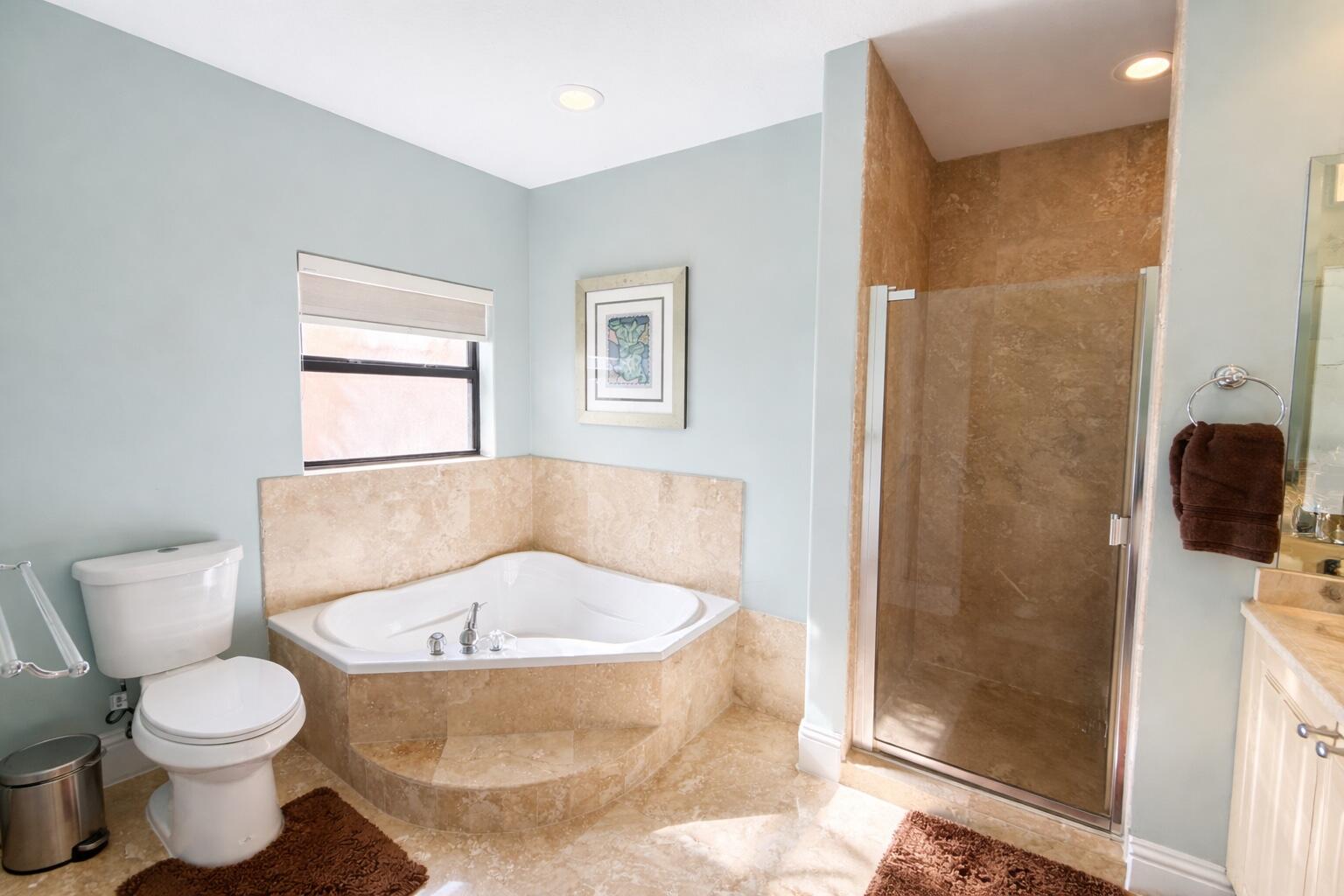3082 Lime Coconut Grove, FL 33133