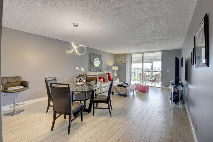 14723 Cumberland #4060