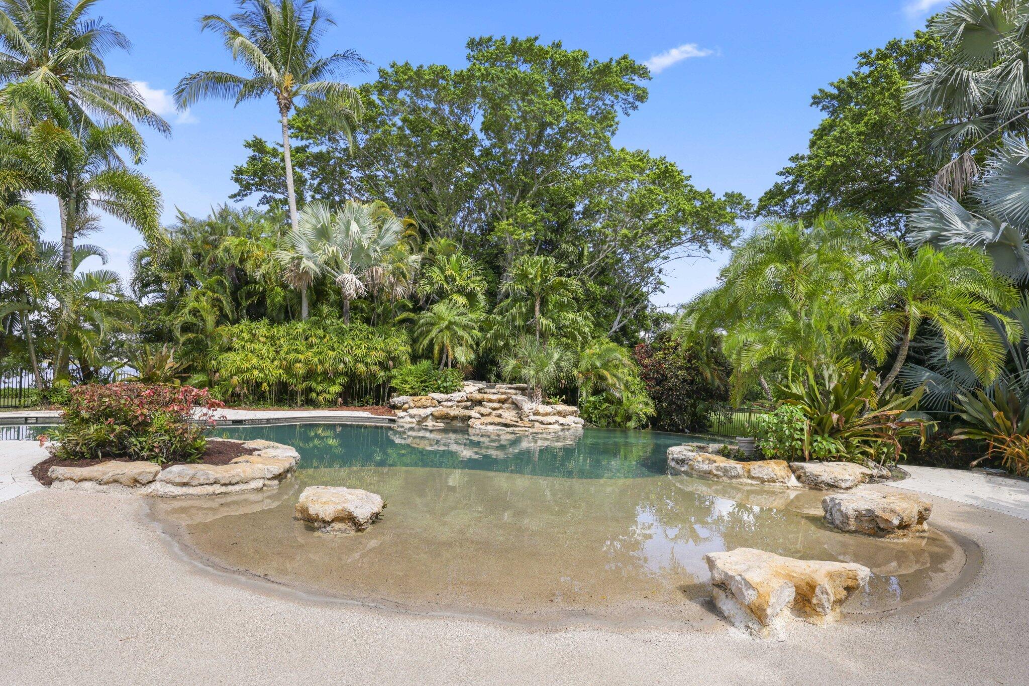 6001 Le Lac Boca Raton, FL 33496