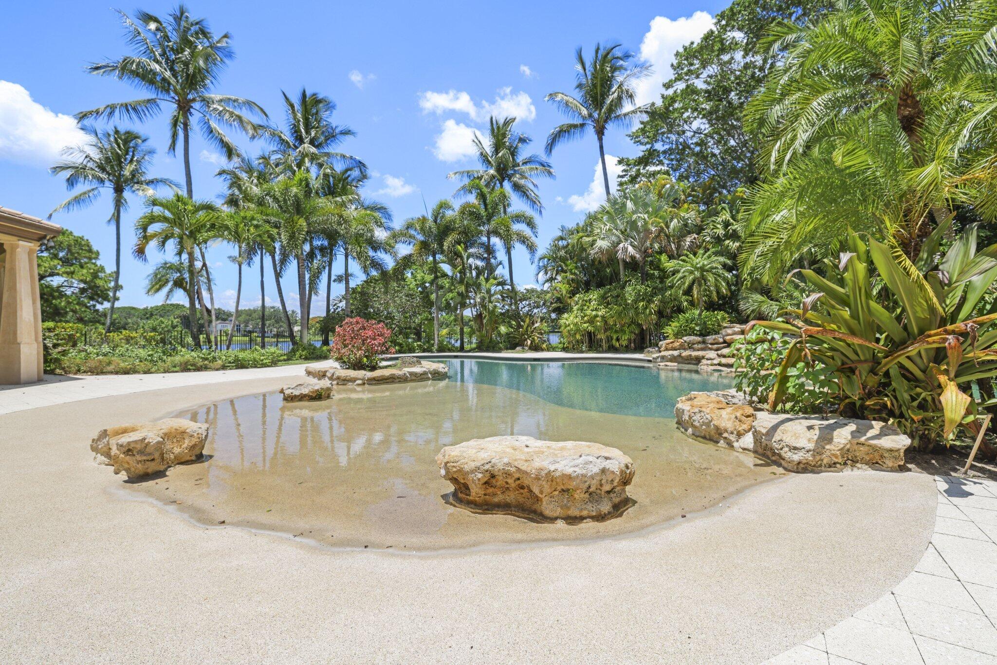 6001 Le Lac Boca Raton, FL 33496