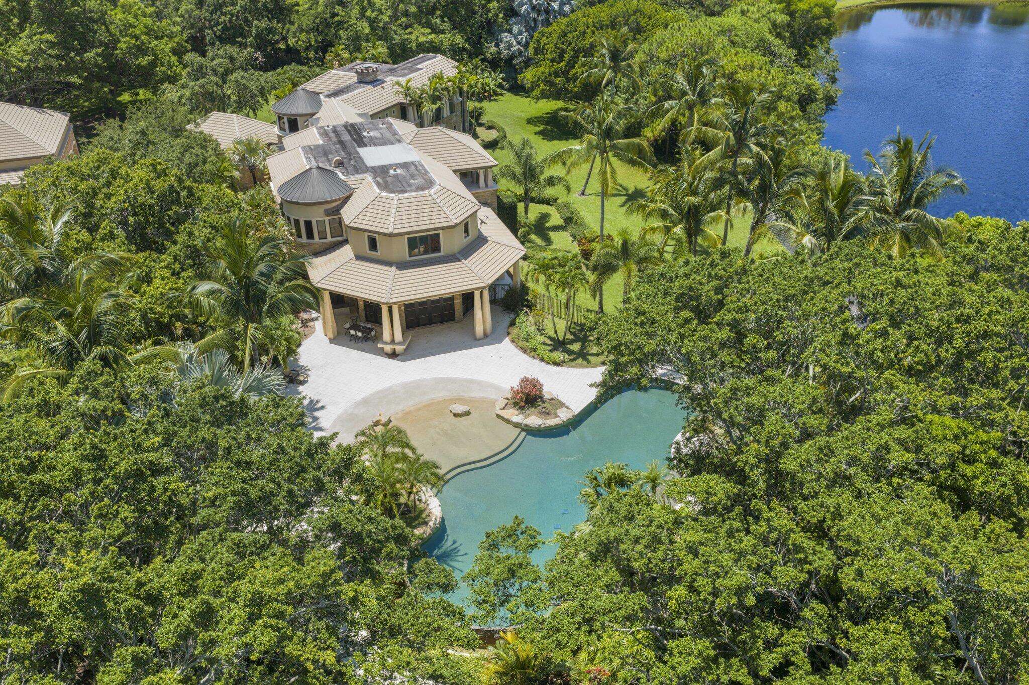 6001 Le Lac Boca Raton, FL 33496