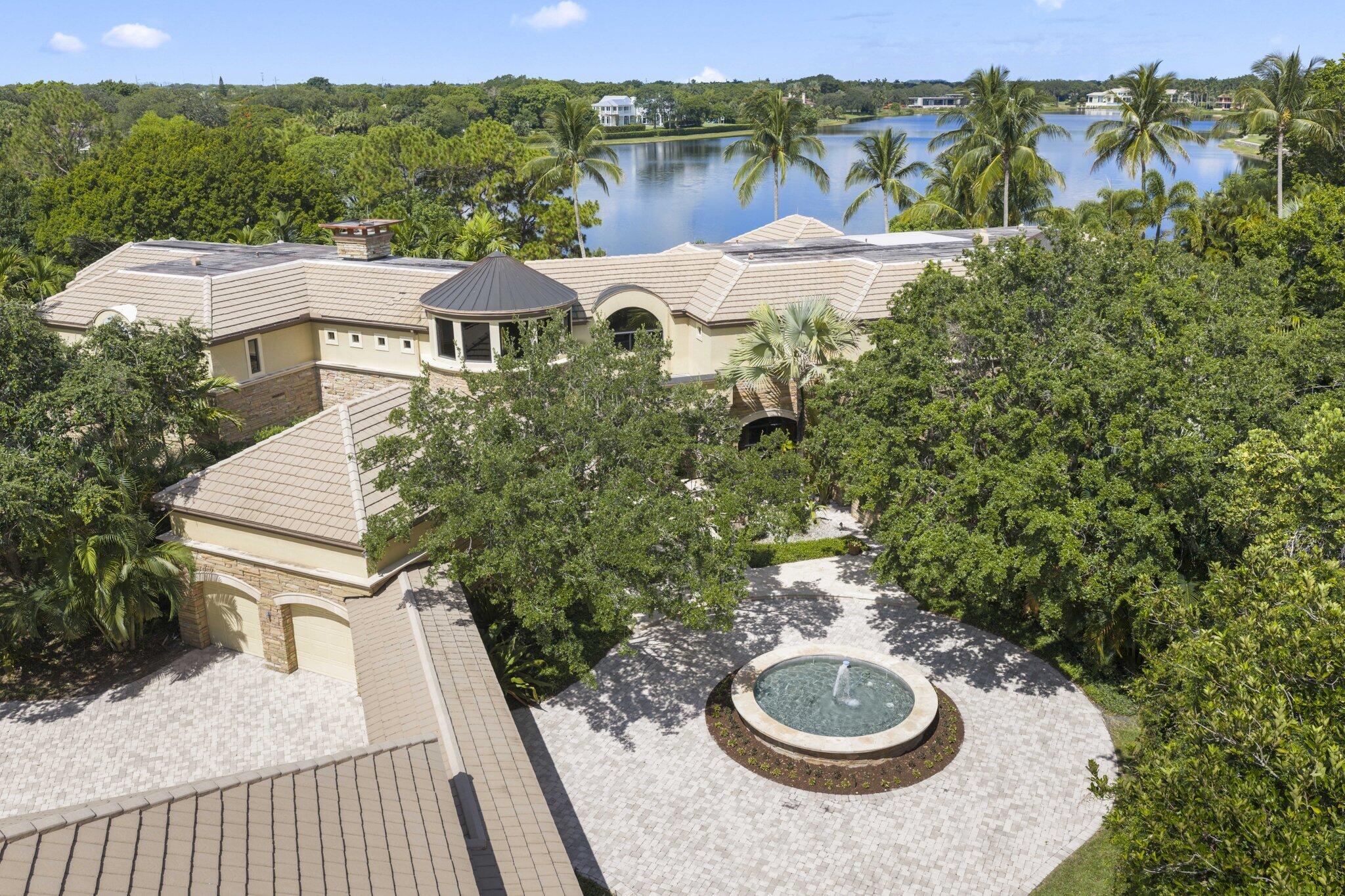 6001 Le Lac Boca Raton, FL 33496