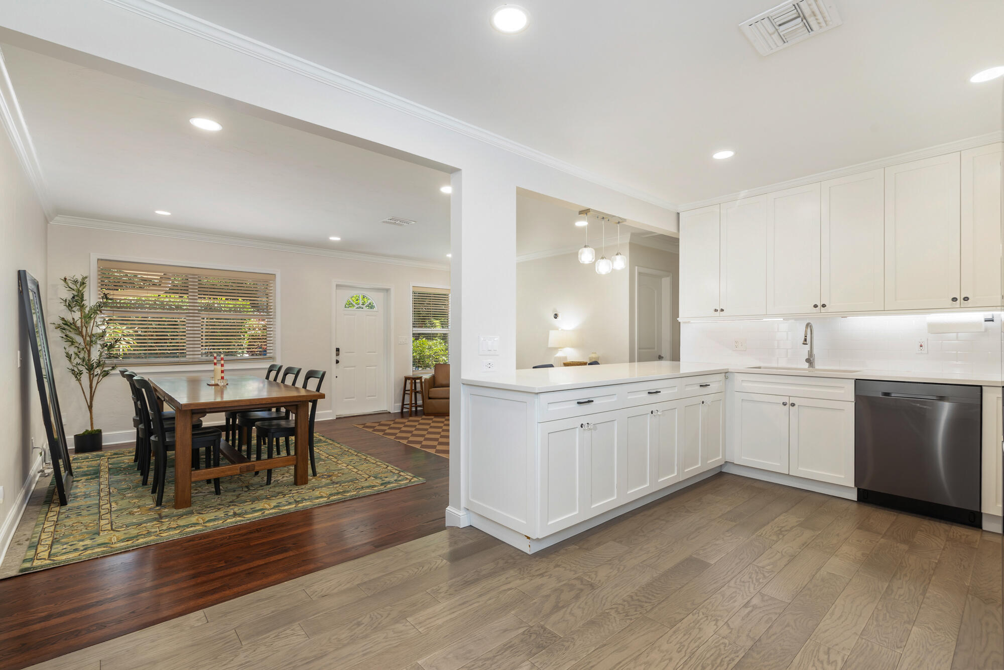 844 Avon West Palm Beach, FL 33401
