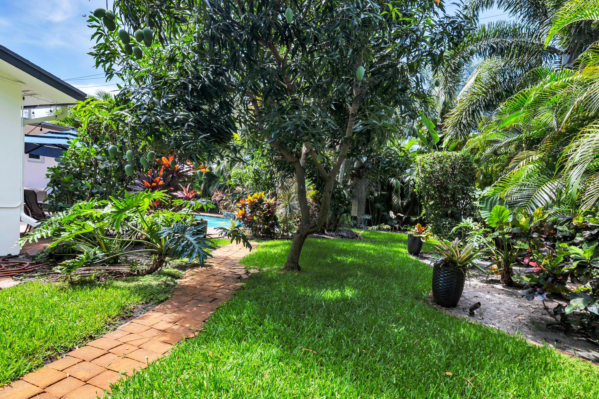 844 Avon West Palm Beach, FL 33401