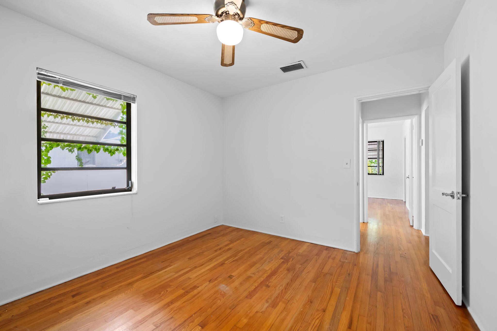 1221 SW 17th St Fort Lauderdale, FL 33315