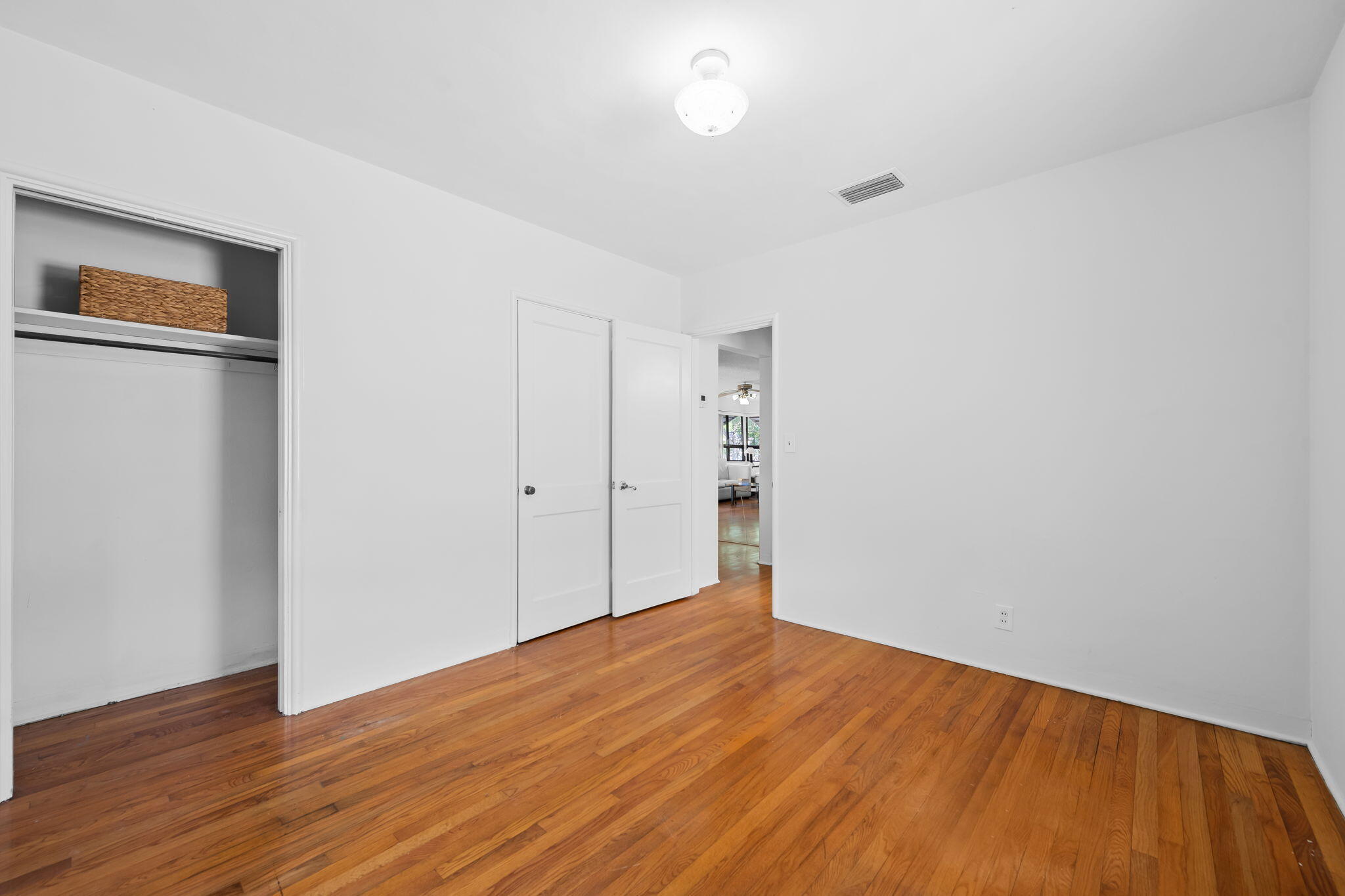 1221 SW 17th St Fort Lauderdale, FL 33315