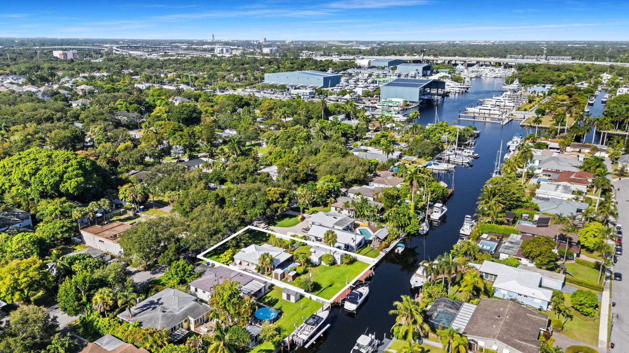1221 SW 17th St Fort Lauderdale, FL 33315