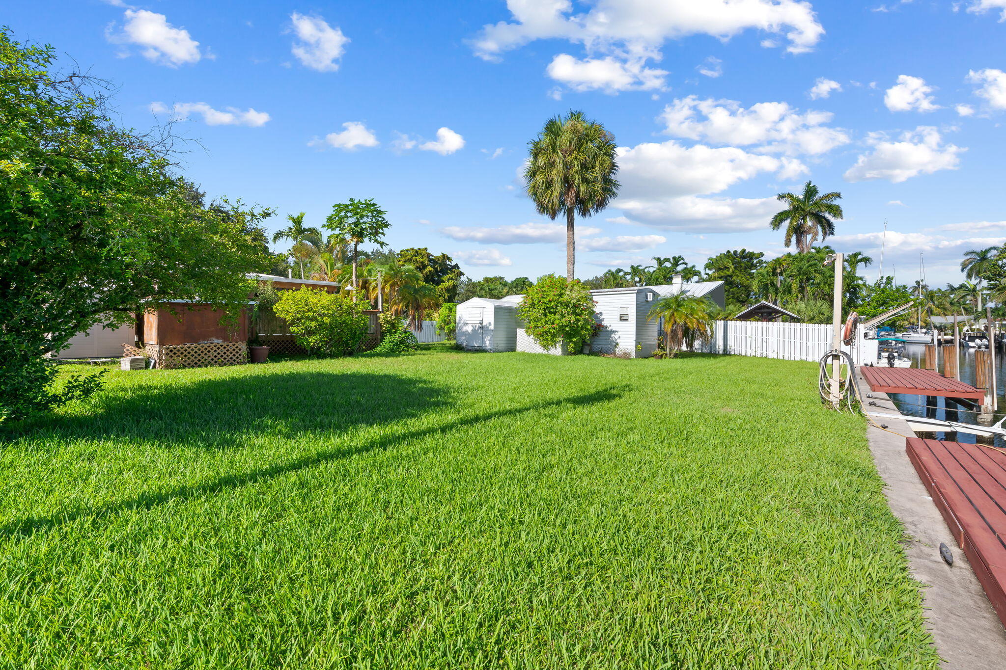 1221 SW 17th St Fort Lauderdale, FL 33315