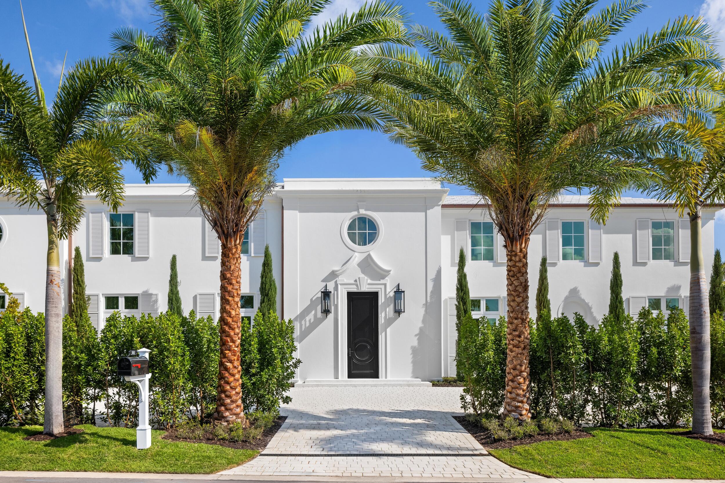 301 Plantation Rd Palm Beach, FL 33480