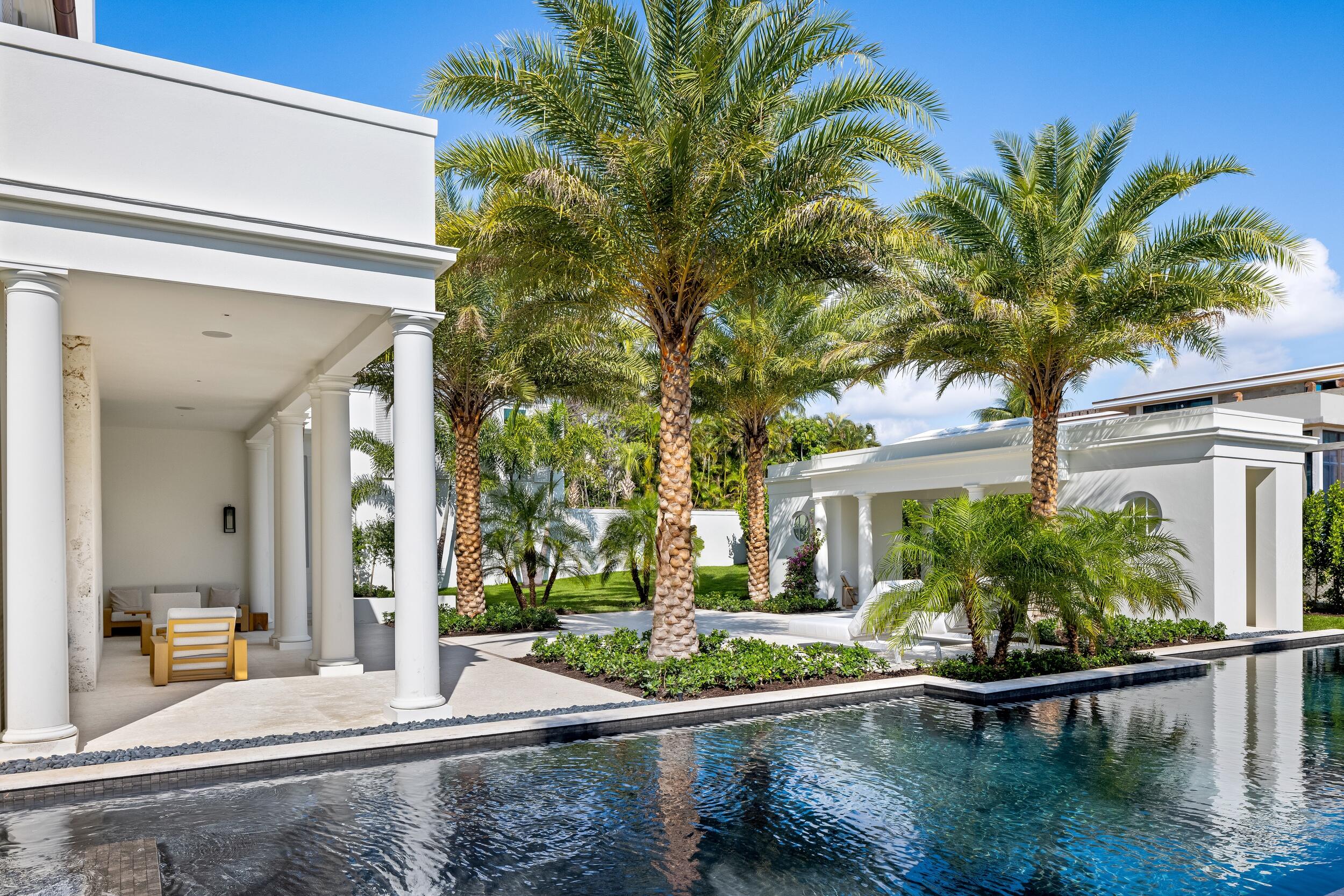 301 Plantation Rd Palm Beach, FL 33480