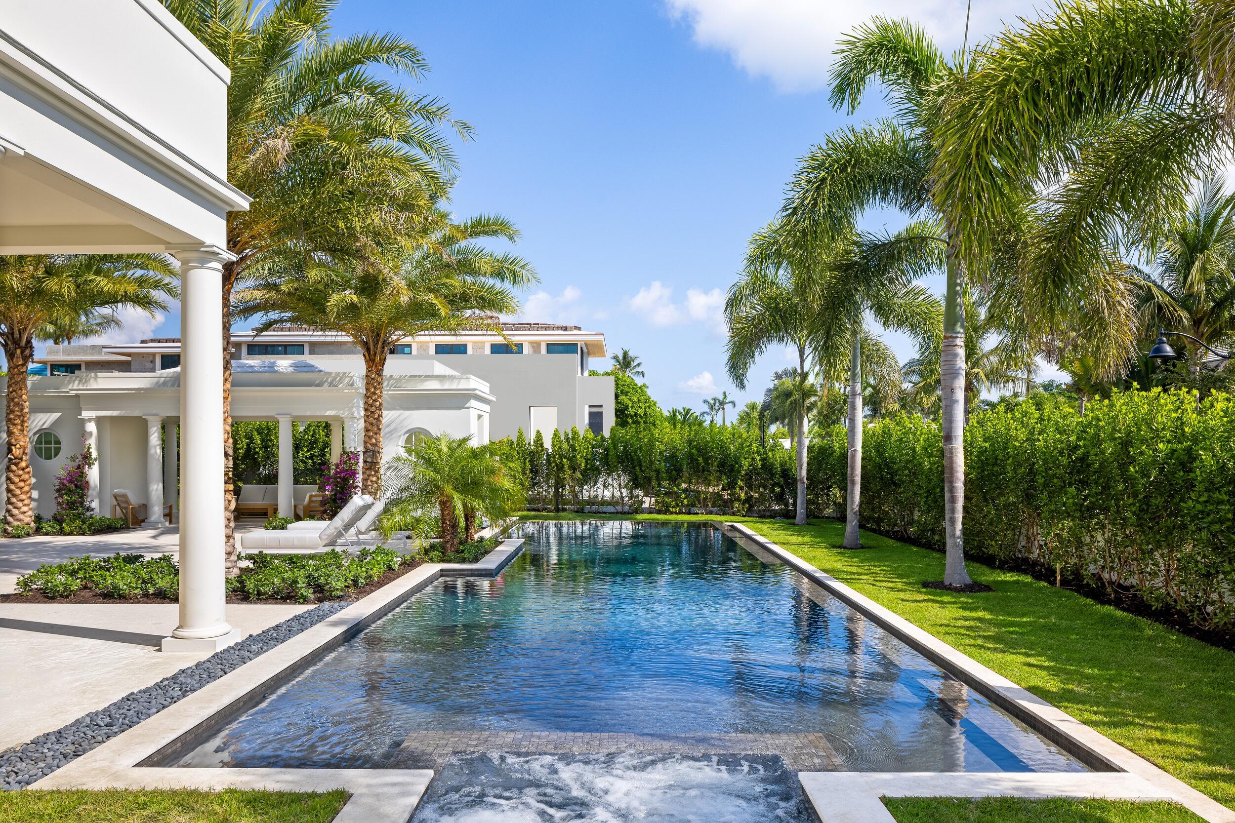 301 Plantation Rd Palm Beach, FL 33480