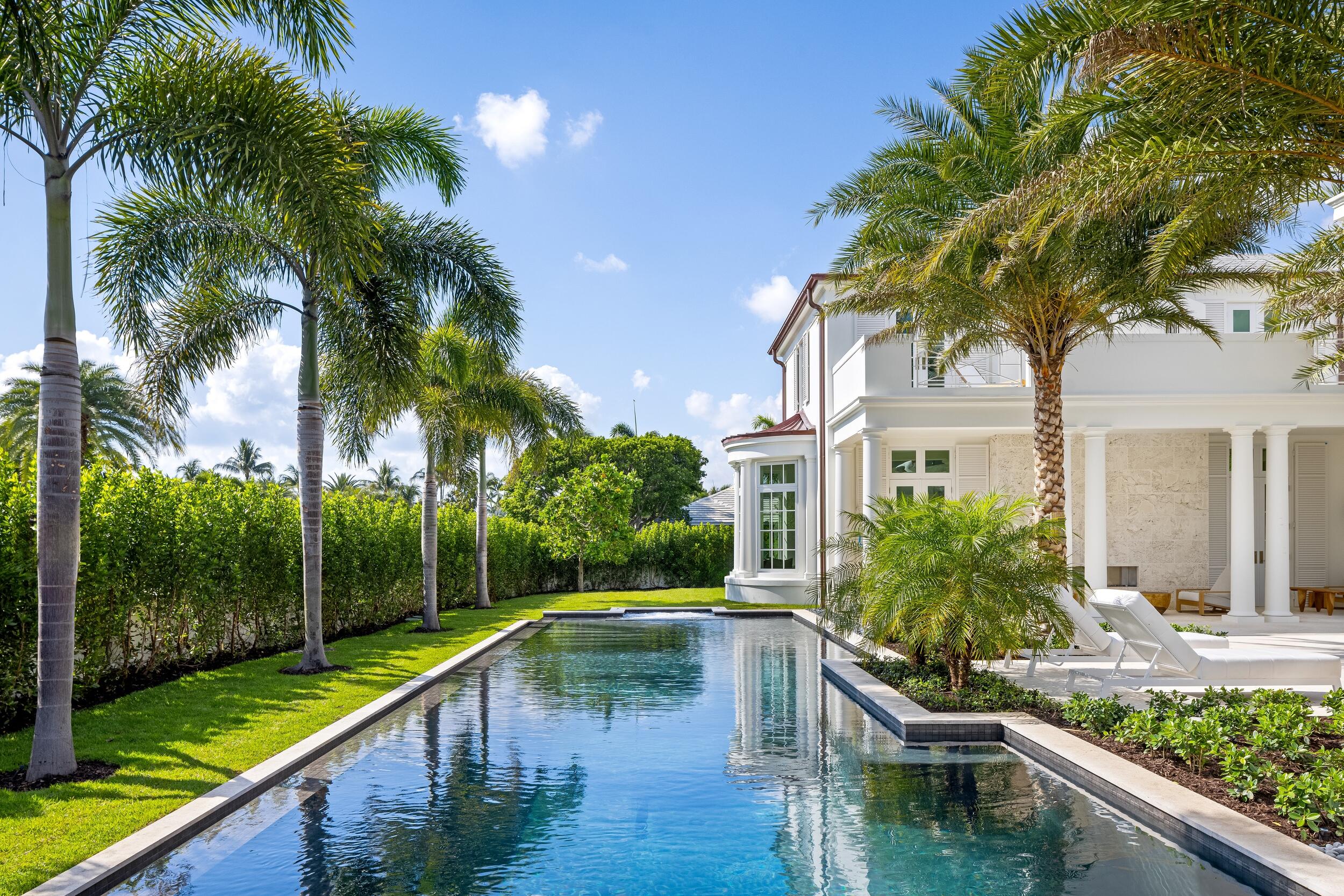 301 Plantation Rd Palm Beach, FL 33480