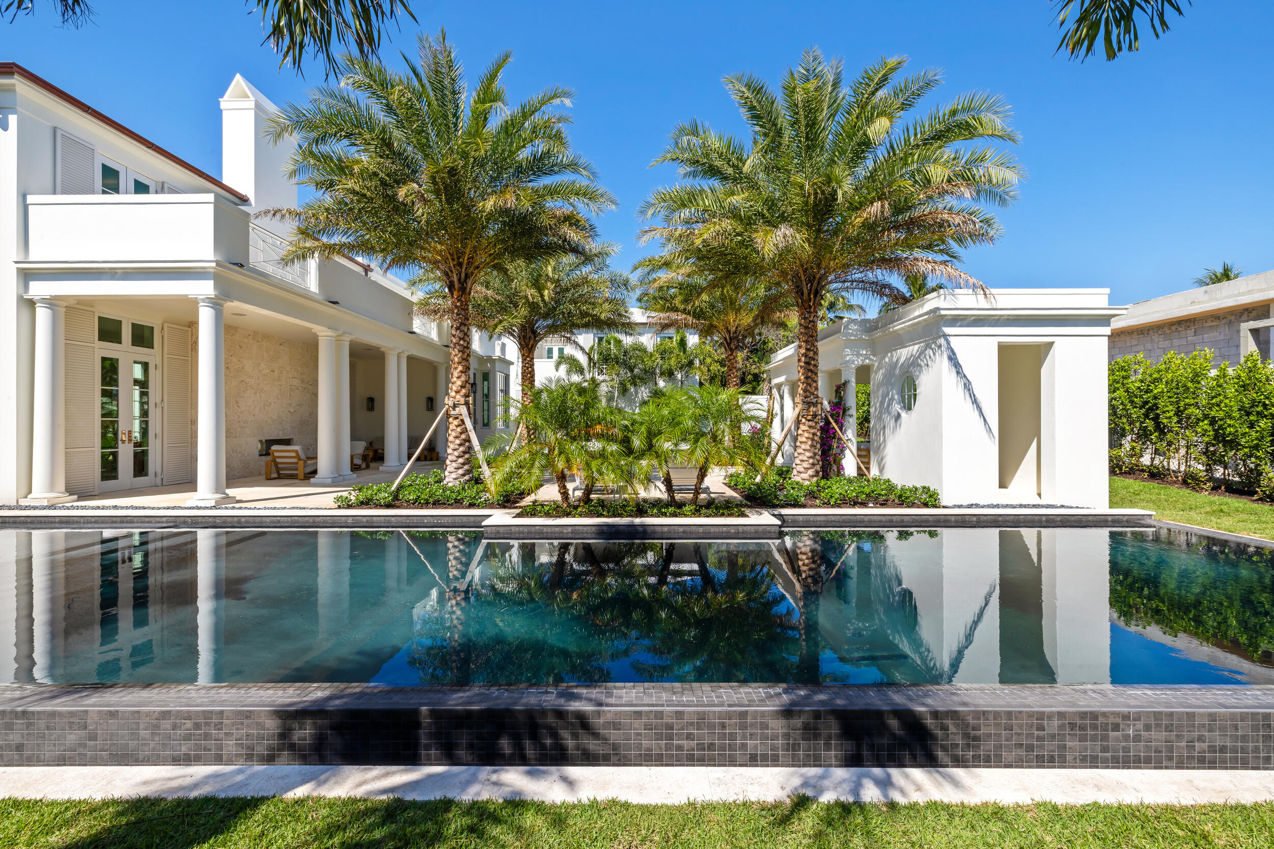 301 Plantation Rd Palm Beach, FL 33480