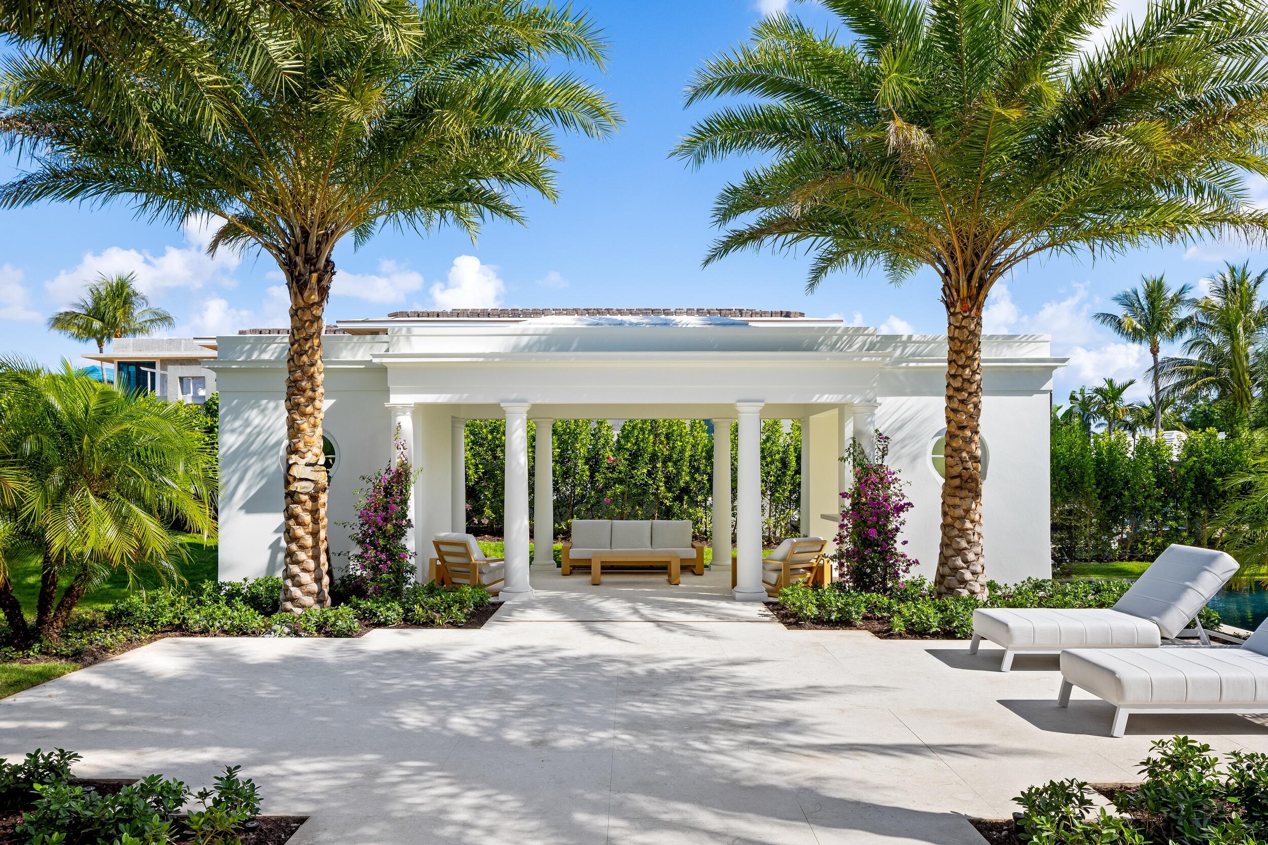 301 Plantation Rd Palm Beach, FL 33480