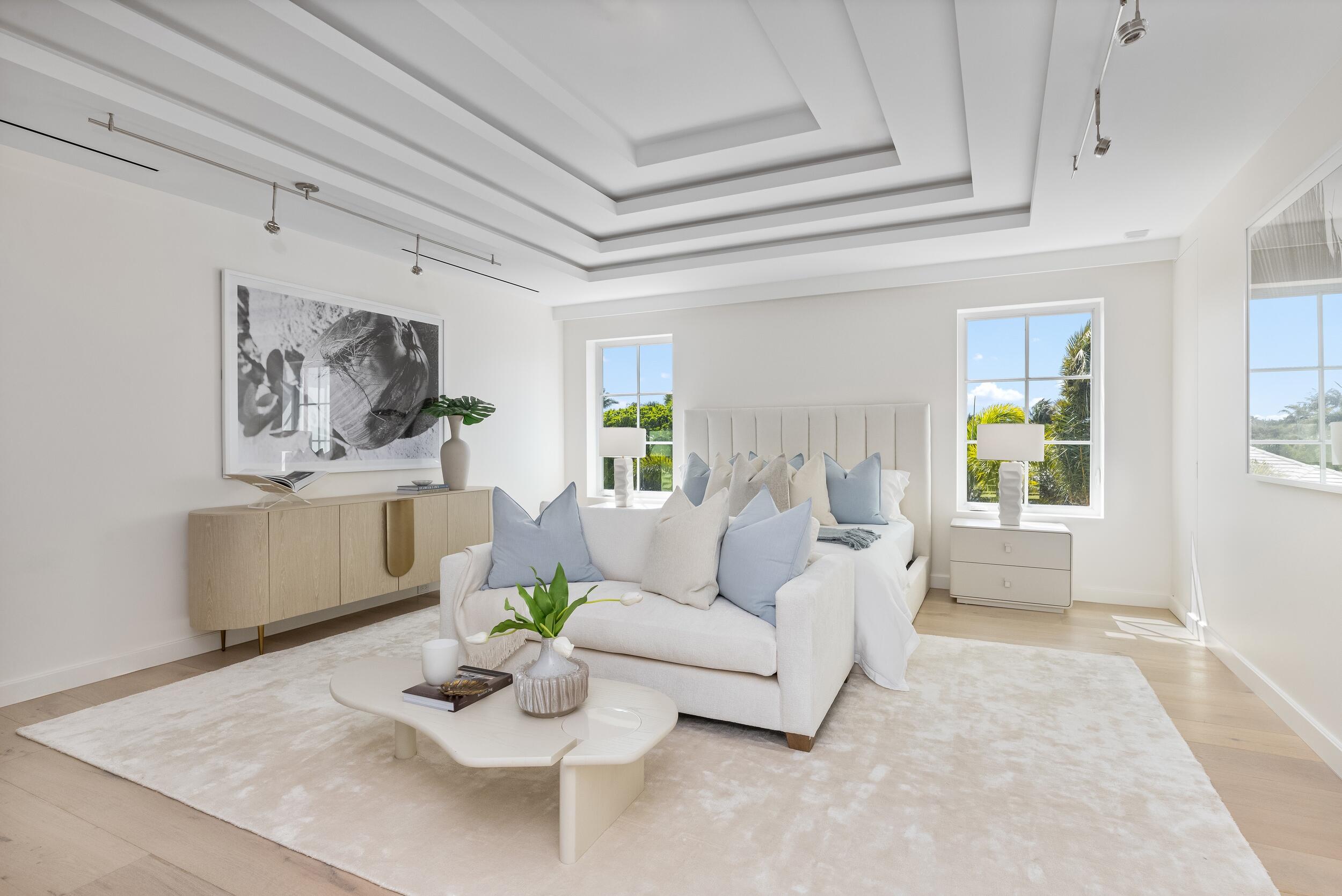 301 Plantation Rd Palm Beach, FL 33480