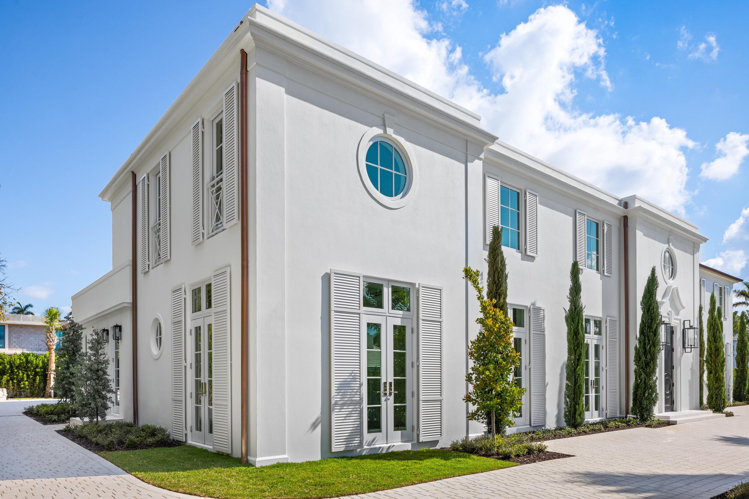301 Plantation Rd Palm Beach, FL 33480