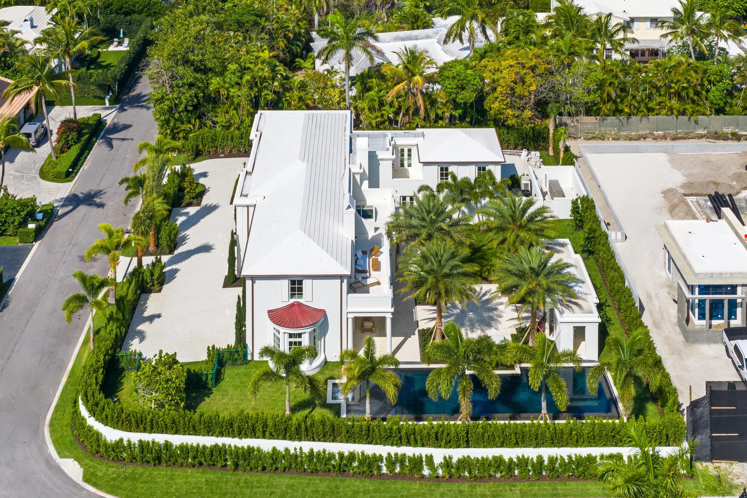 301 Plantation Rd Palm Beach, FL 33480