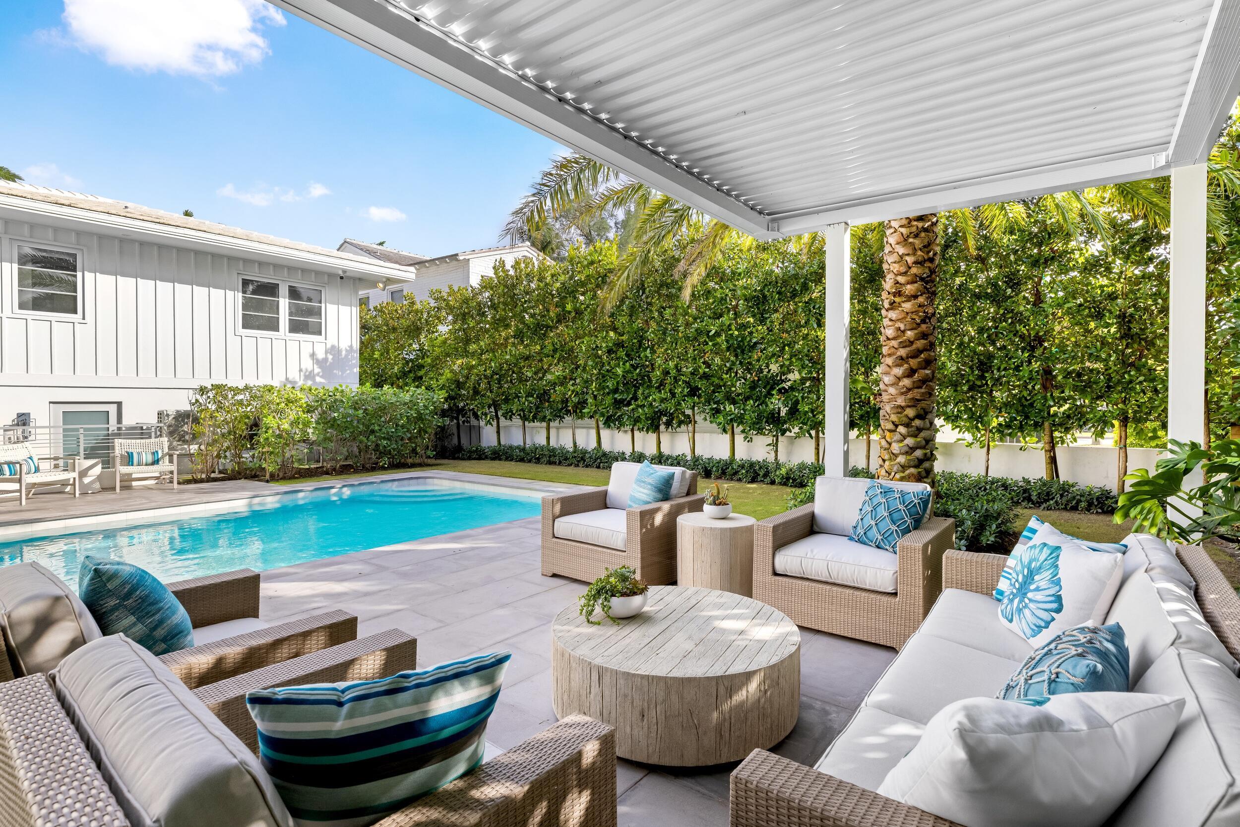 2745 S Flagler Dr West Palm Beach, FL 33405